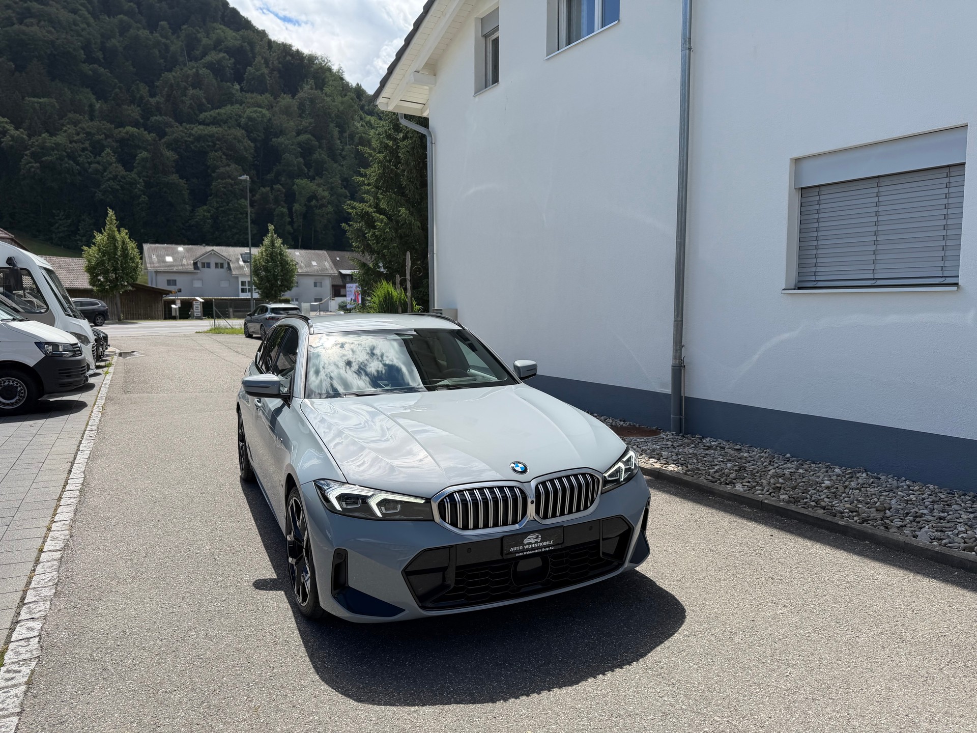 BMW 320d xDrive 48V Touring Steptronic M Sport