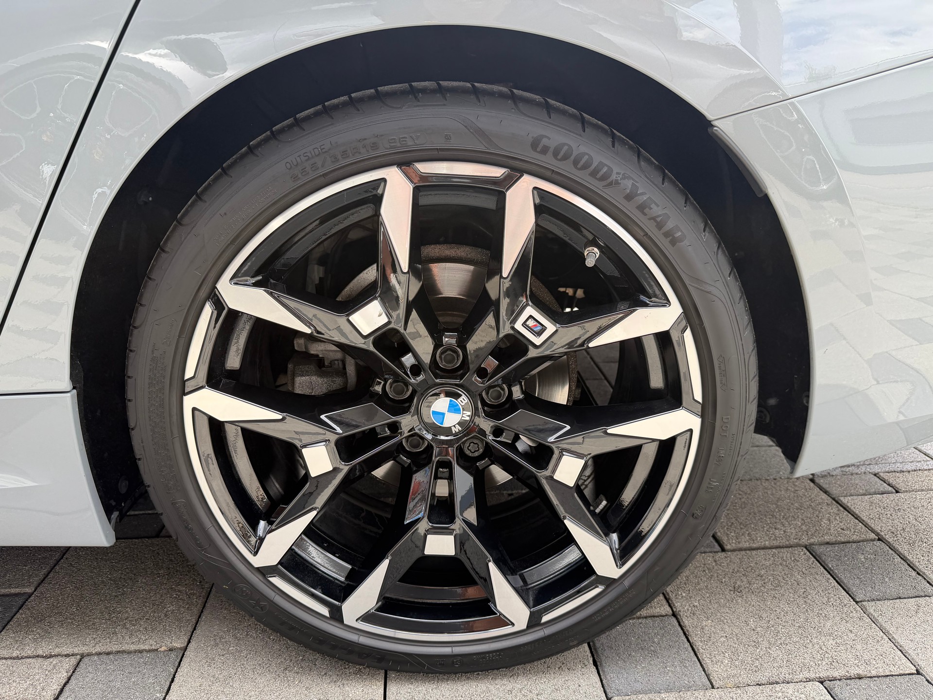 BMW 320d xDrive 48V Touring Steptronic M Sport-image-28