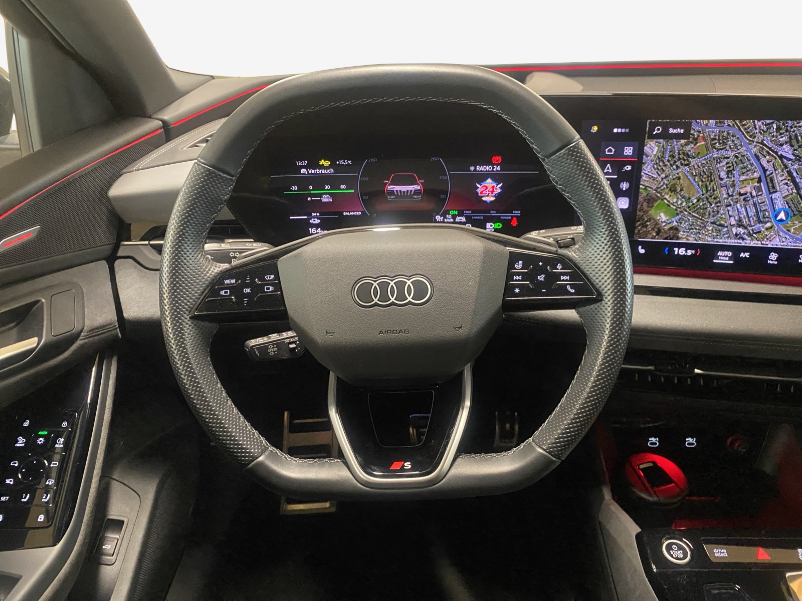 AUDI Q6 e-tron quattro-image-9