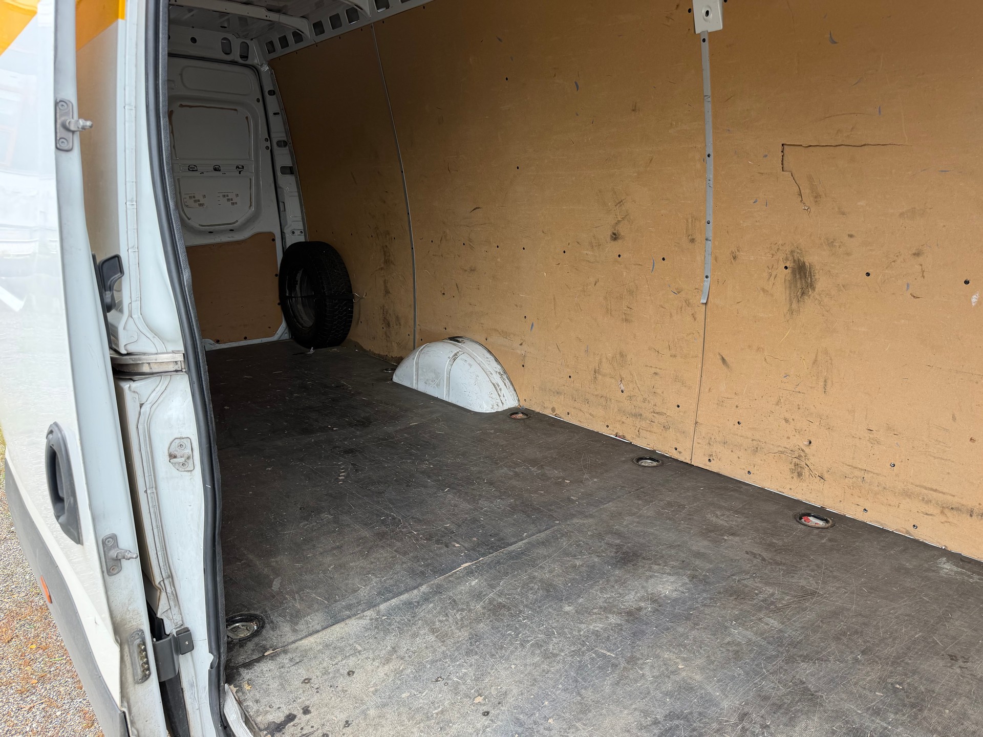 IVECO 35 S 16H A8 SVL | Automat | Lange Version | Klima-image-10