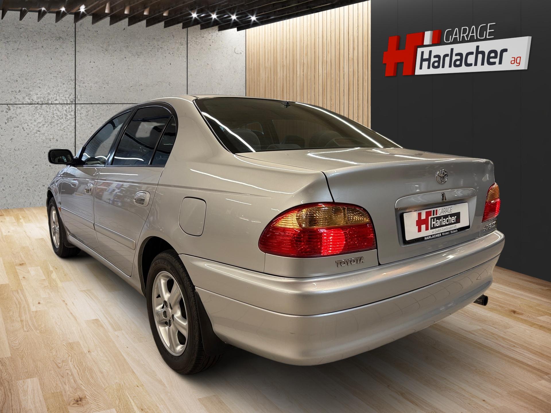 TOYOTA Avensis Sedan 2.0 D4 Linea Sol-image-6