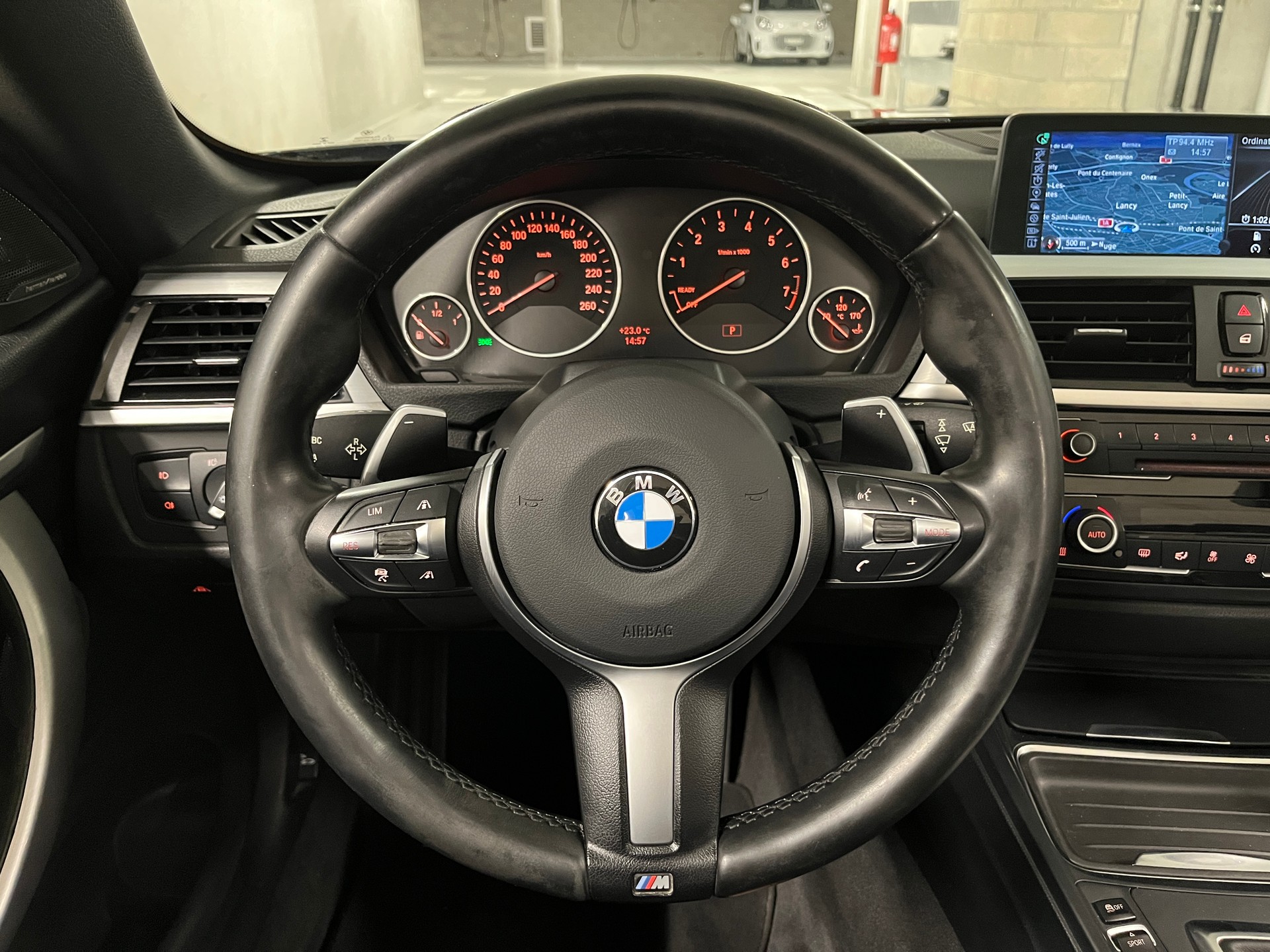 BMW 428i Cabriolet xDrive Modern Line Steptronic-image-10
