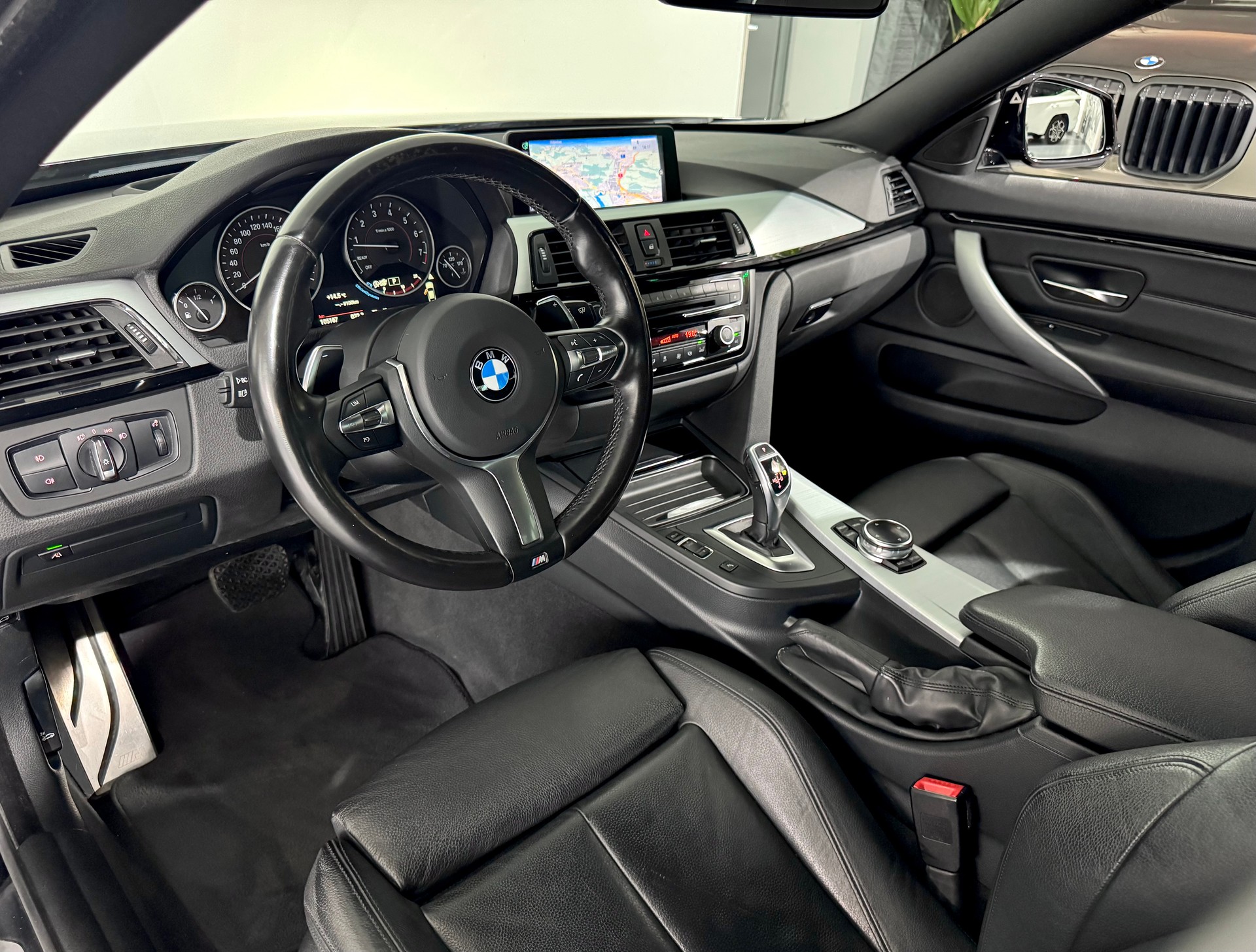 BMW 428i Gran Coupé xDrive M Sport Steptronic-image-9
