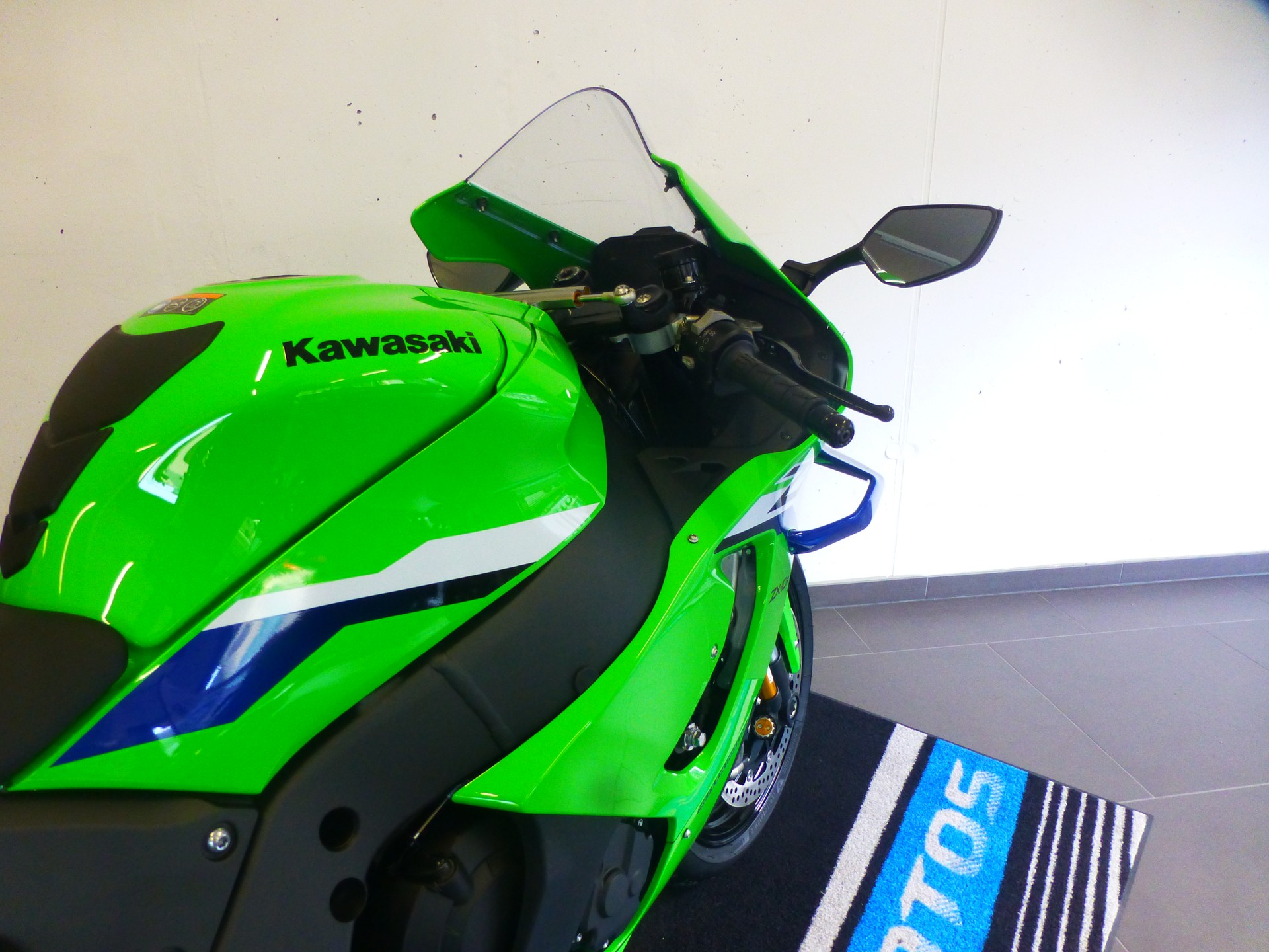 KAWASAKI Ninja ZX-10R-image-12