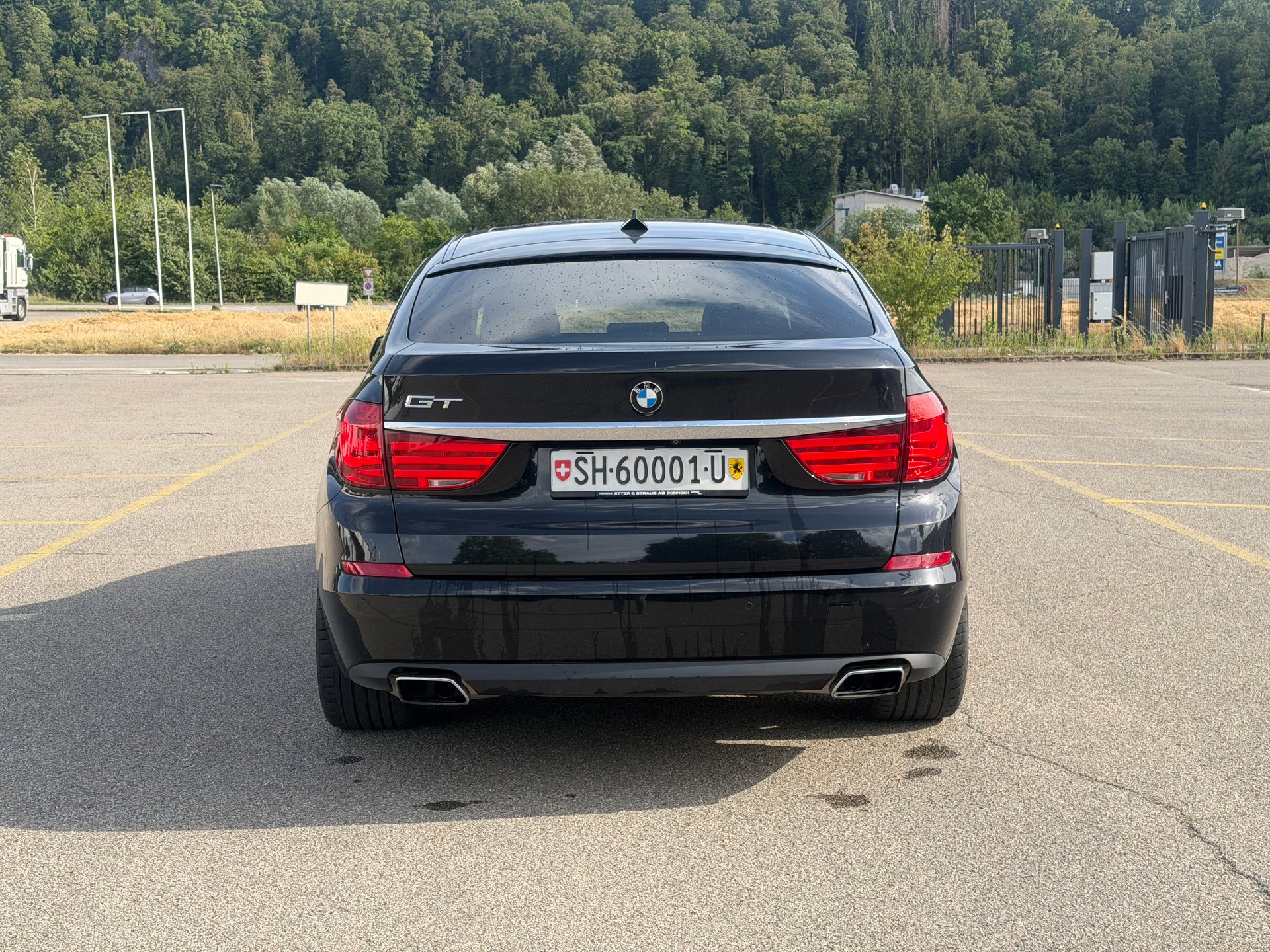 BMW 550i xDrive GT Steptronic-image-5
