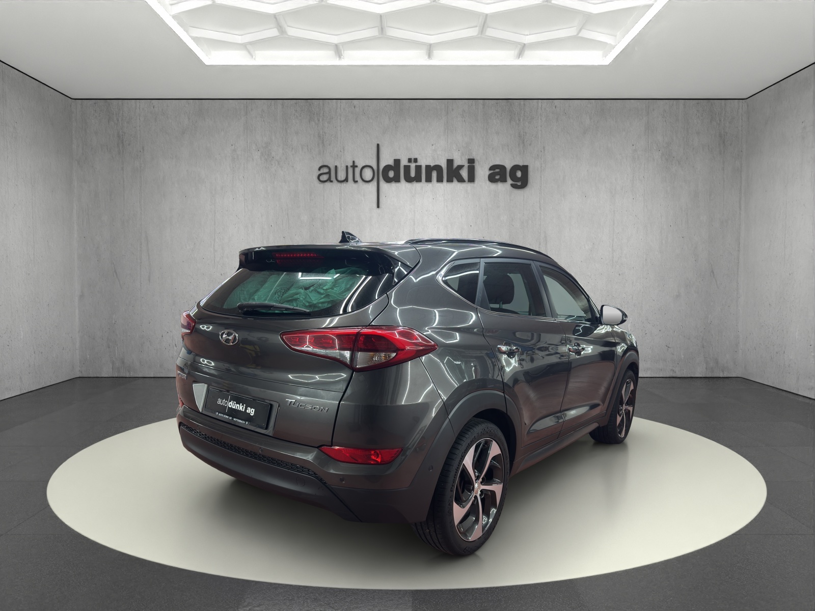 HYUNDAI Tucson 1.7 CRDI Vertex 2WD DTC 7-showroom-element-3