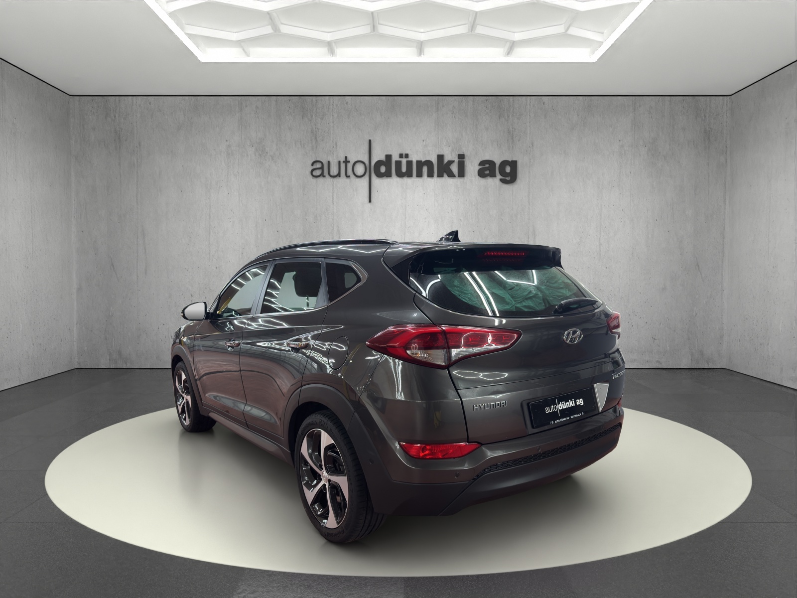 HYUNDAI Tucson 1.7 CRDI Vertex 2WD DTC 7-showroom-element-2