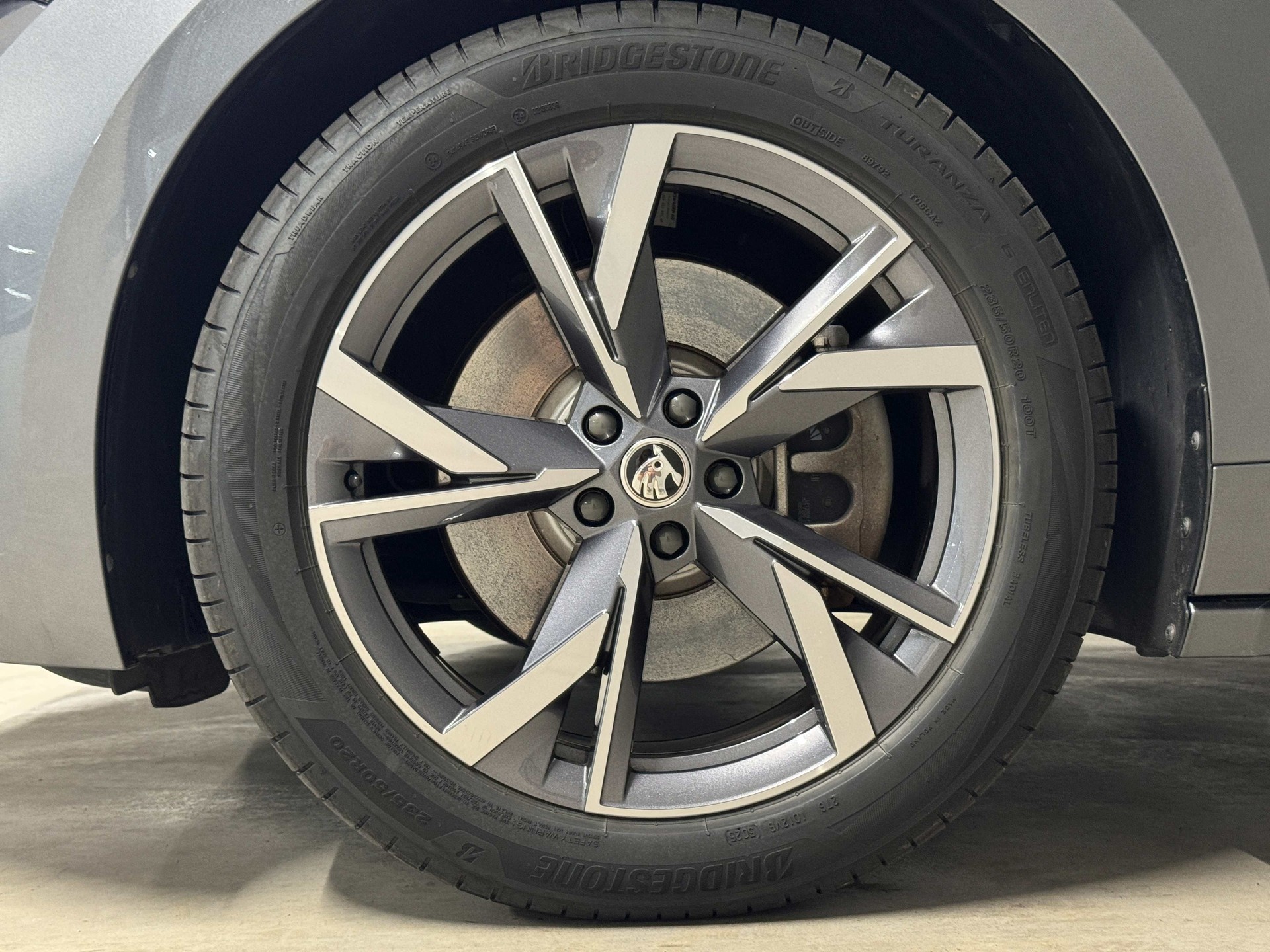 SKODA Enyaq iV 80x SportLine-image-15
