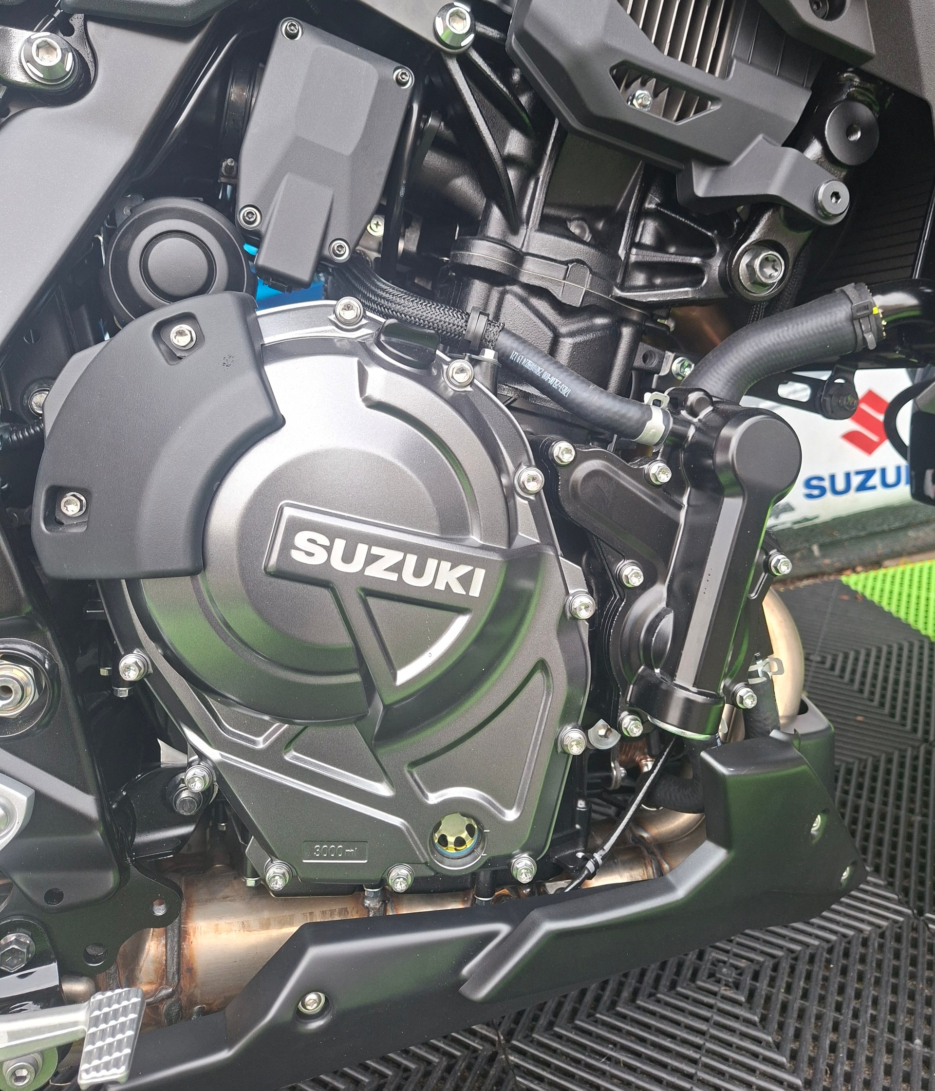 SUZUKI GSX 8 S EVO-image-11