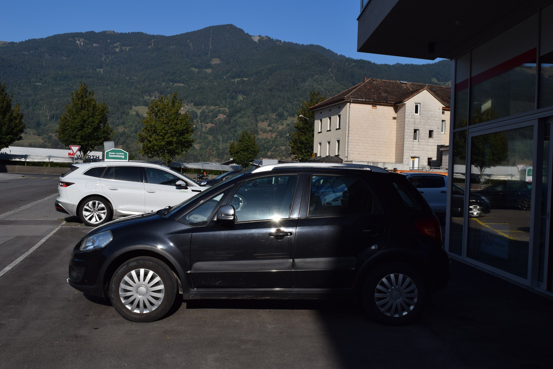 SUZUKI SX4 1.6 16V GL 4WD-showroom-element-3