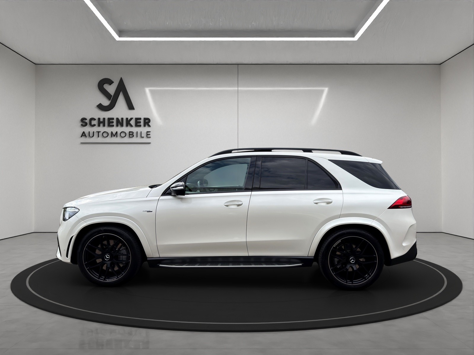 MERCEDES-BENZ GLE 53 AMG 4Matic+ 9G-Speedshift-showroom-element-1