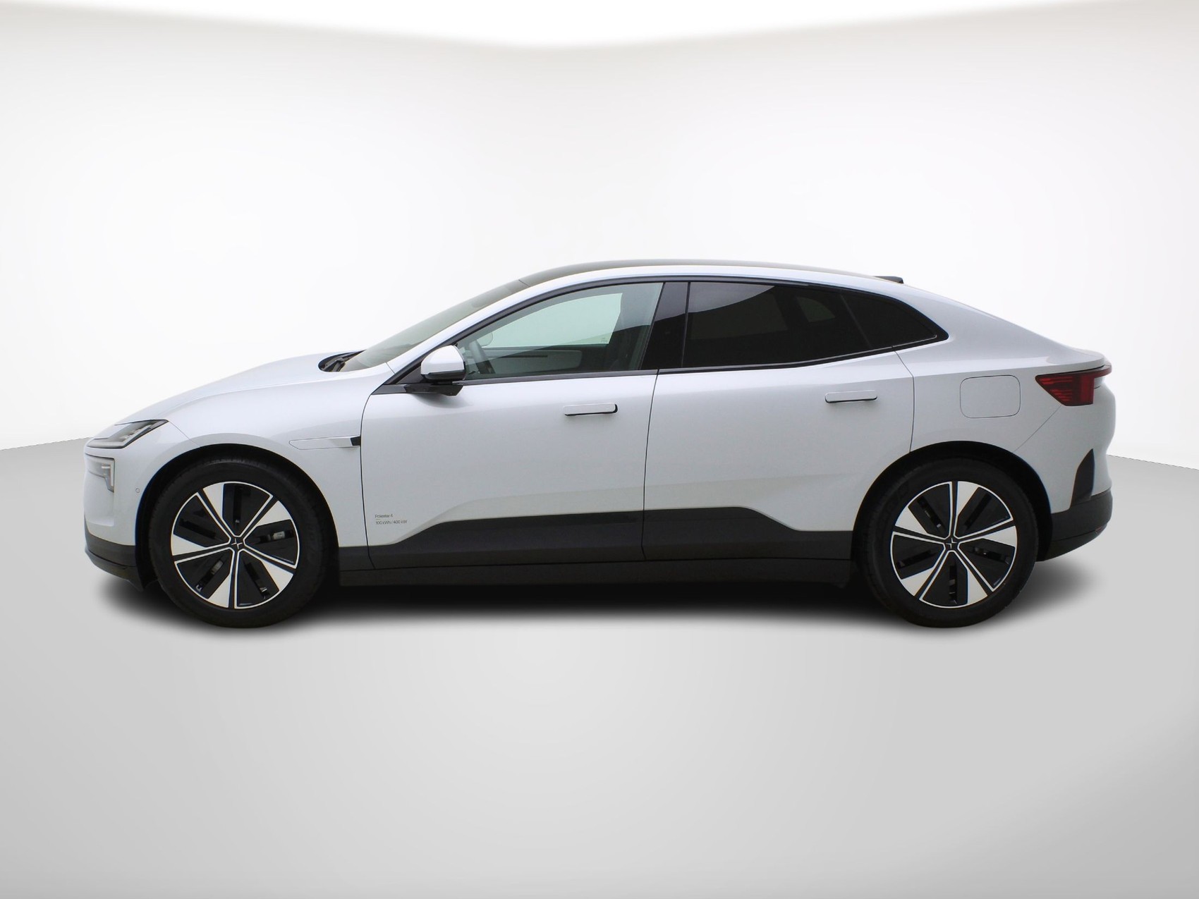 POLESTAR 4 Long Range Dual Motor ** POLESTAR Werksgarantie bis 04/2030 **-showroom-element-2
