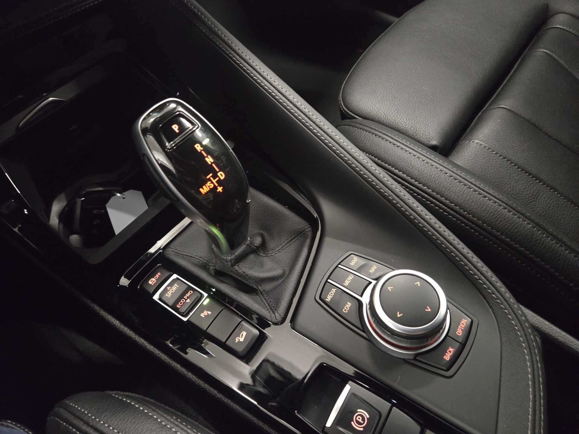 BMW X2 xDrive 20d M Sport Steptronic-image-10