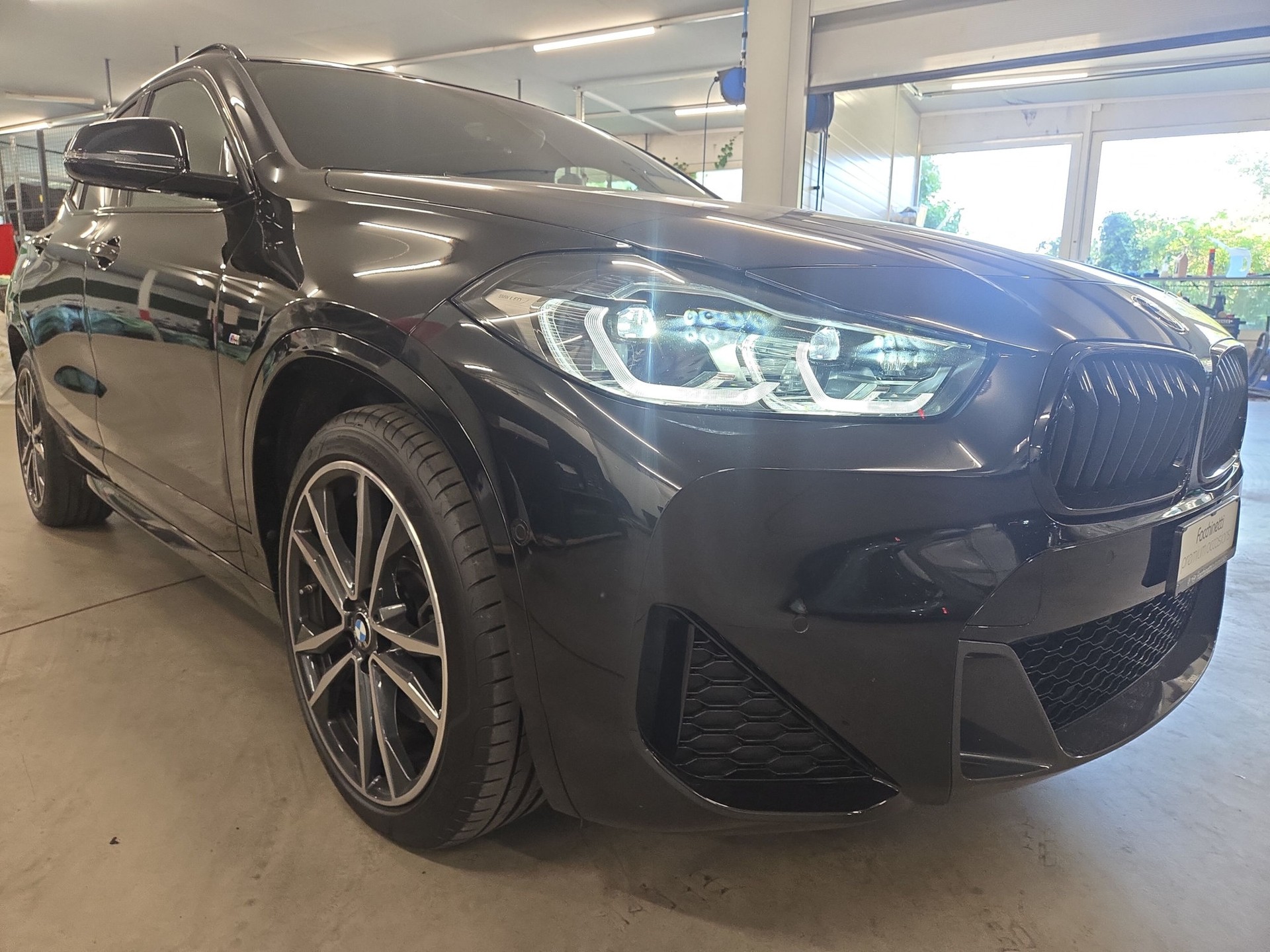 BMW X2 xDrive 20d M Sport Steptronic-image-17