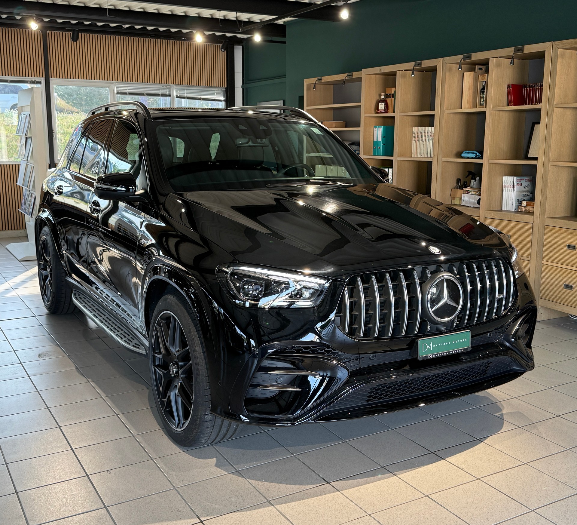 MERCEDES-BENZ GLE 53 AMG 4Matic+ 9G-Speedshift-showroom-element-1