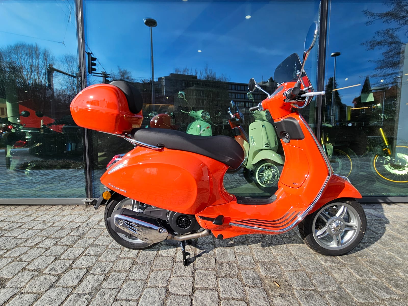 PIAGGIO Vespa 125 Primavera Euro 5+-image-3