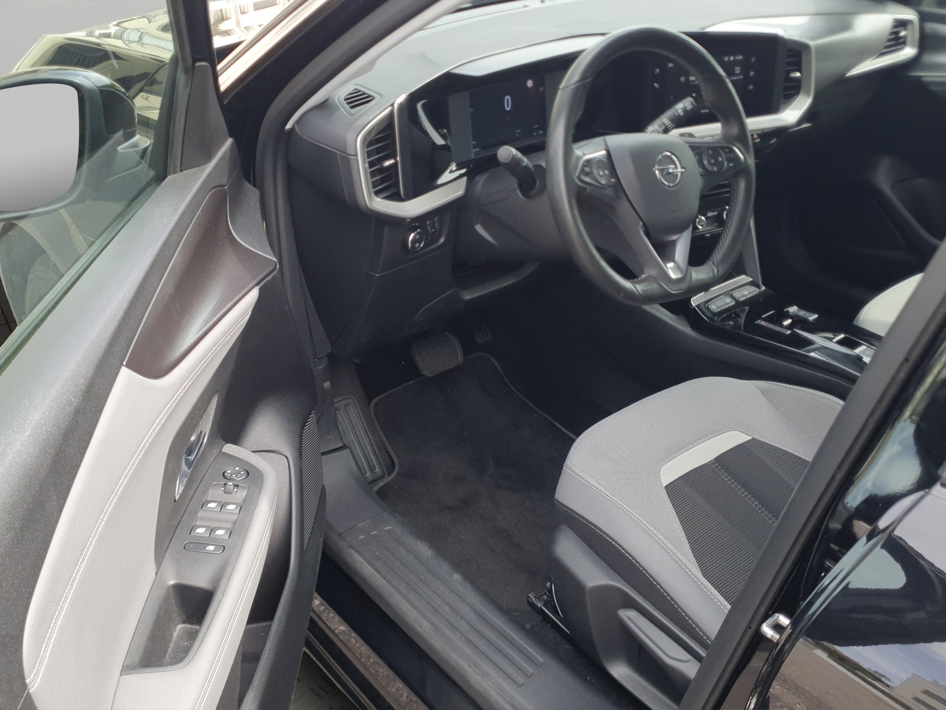 OPEL Mokka 1.2 Direct Injection Turbo Edition Aut.-image-9