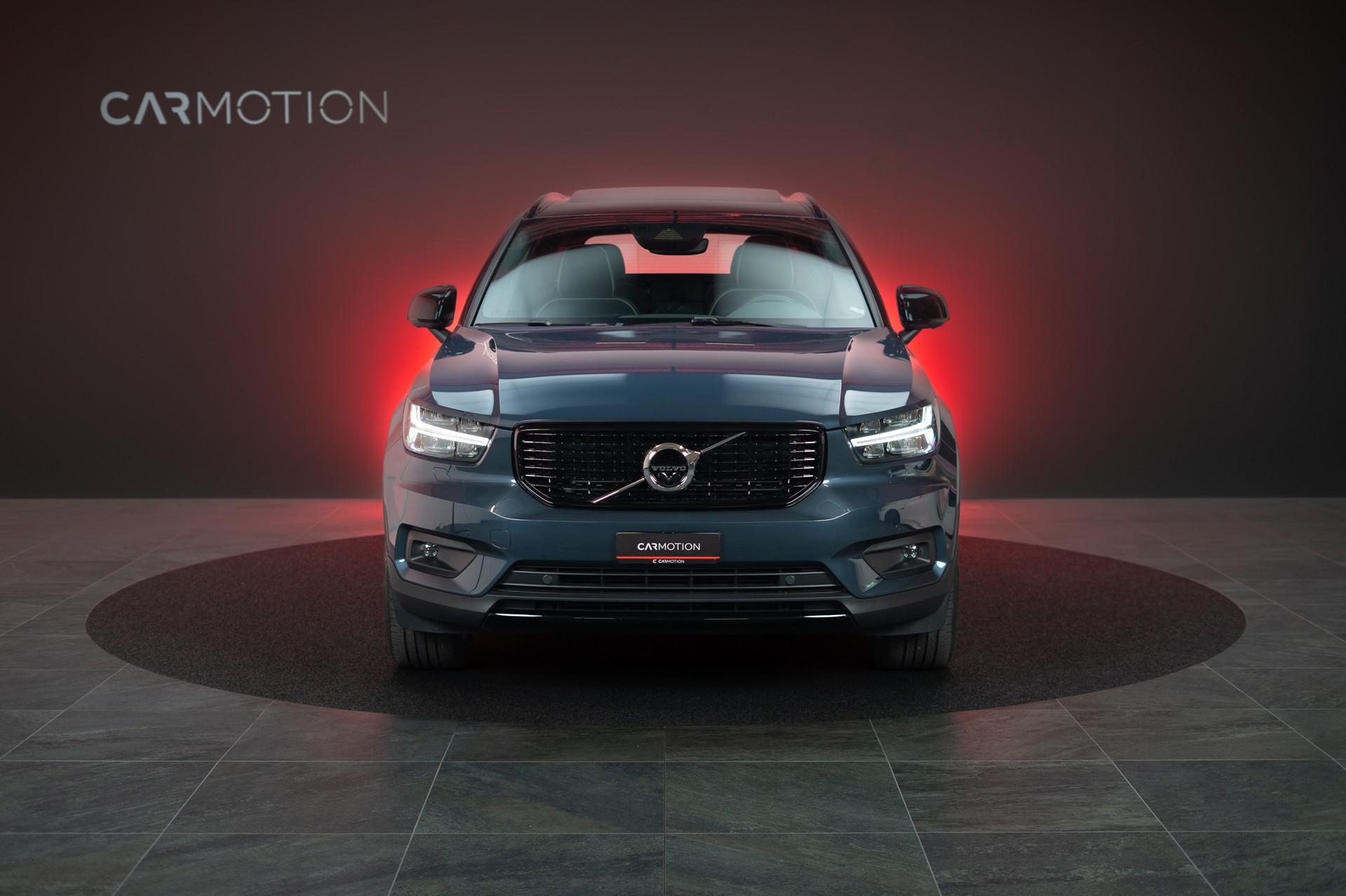 VOLVO XC40 1.5 T5 PiH R-Design / CH-Fahrzeug / Panorama / 360°Kamera /-showroom-element-1