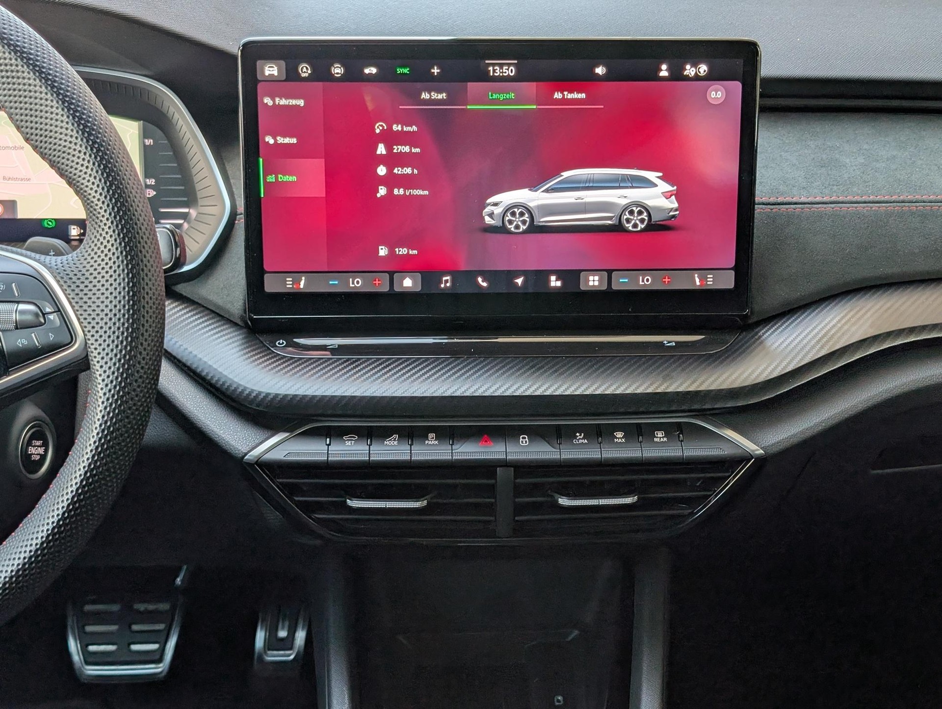 SKODA Octavia Combi 2.0 TSI RS DSG-image-12