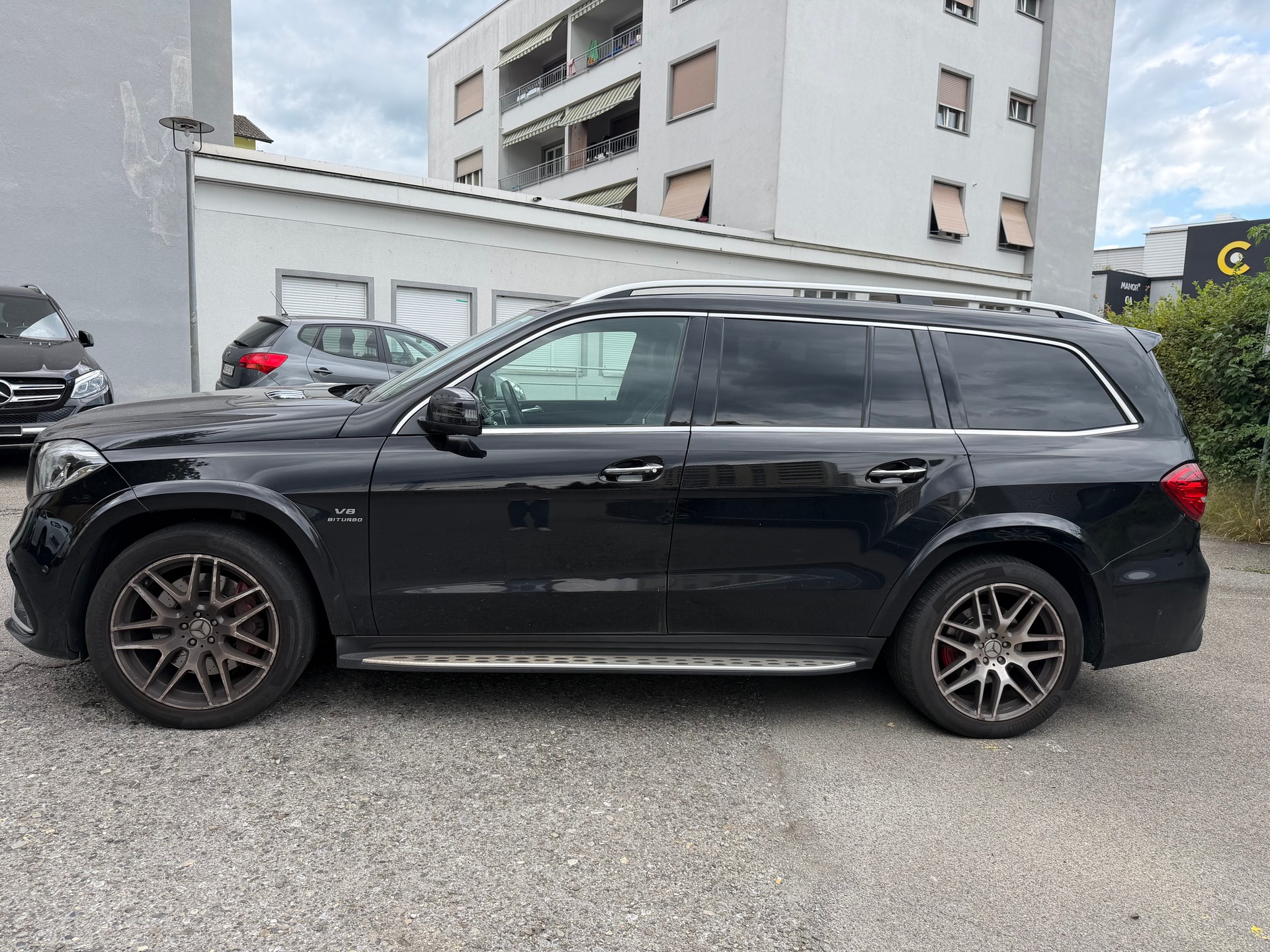 MERCEDES-BENZ GLS 63 AMG 4Matic Speedshift Plus 7G-Tronic-image-1