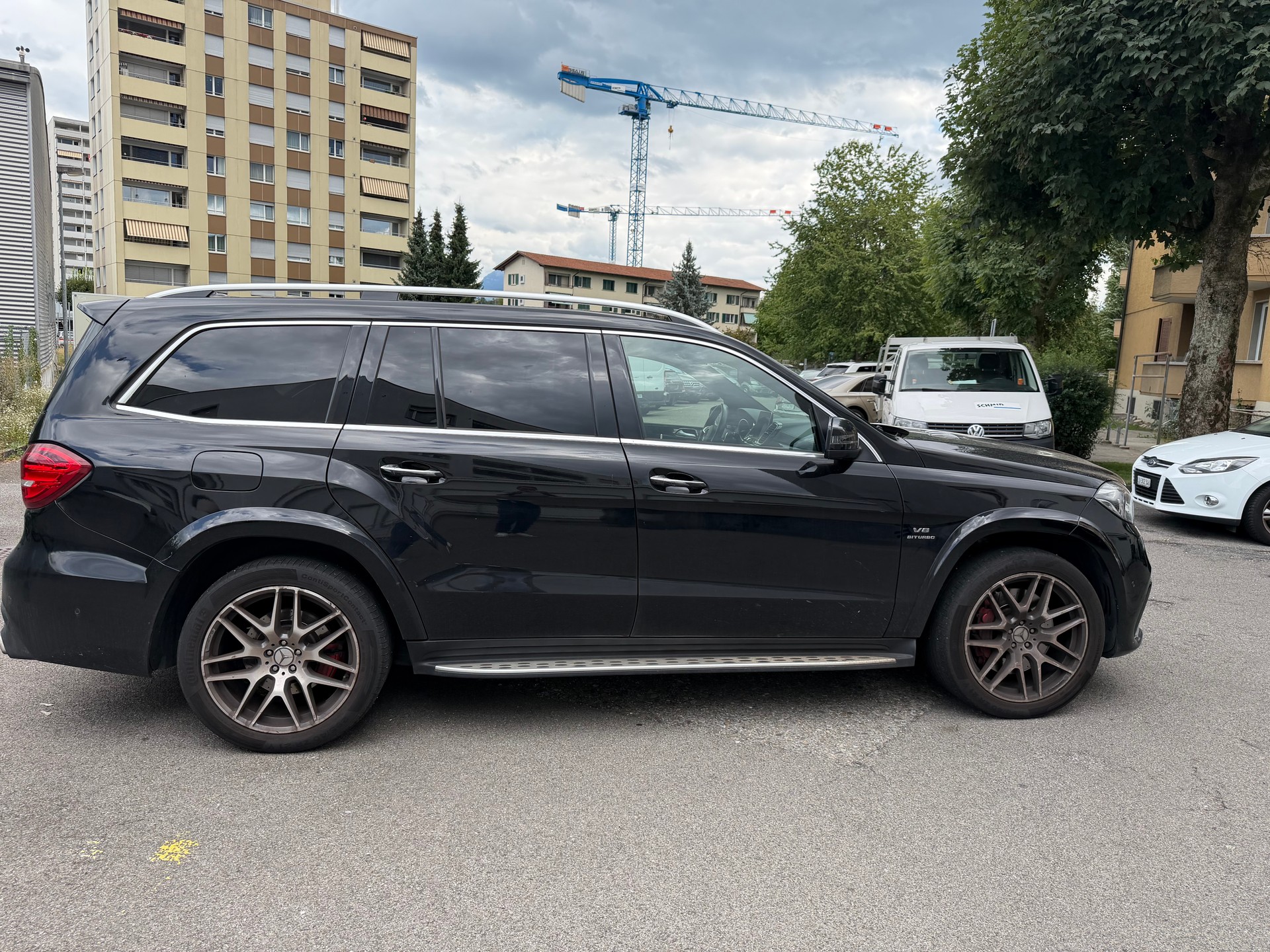 MERCEDES-BENZ GLS 63 AMG 4Matic Speedshift Plus 7G-Tronic-image-4