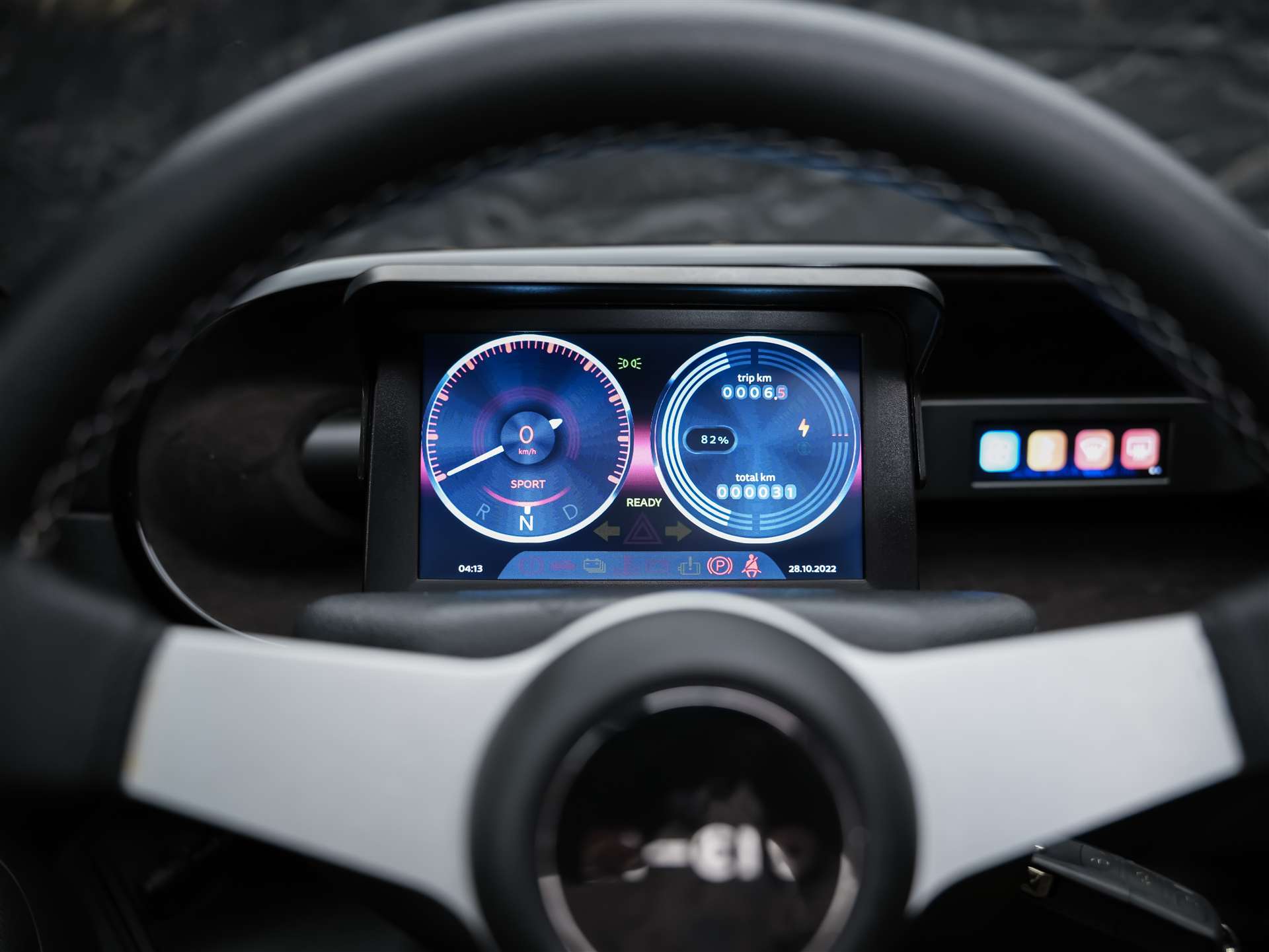 MICRO Microlino Competizione 10.5 kWh Medium Range *SOFORT Verfügbar*Werksgarantie*London Grün Matt*-image-18