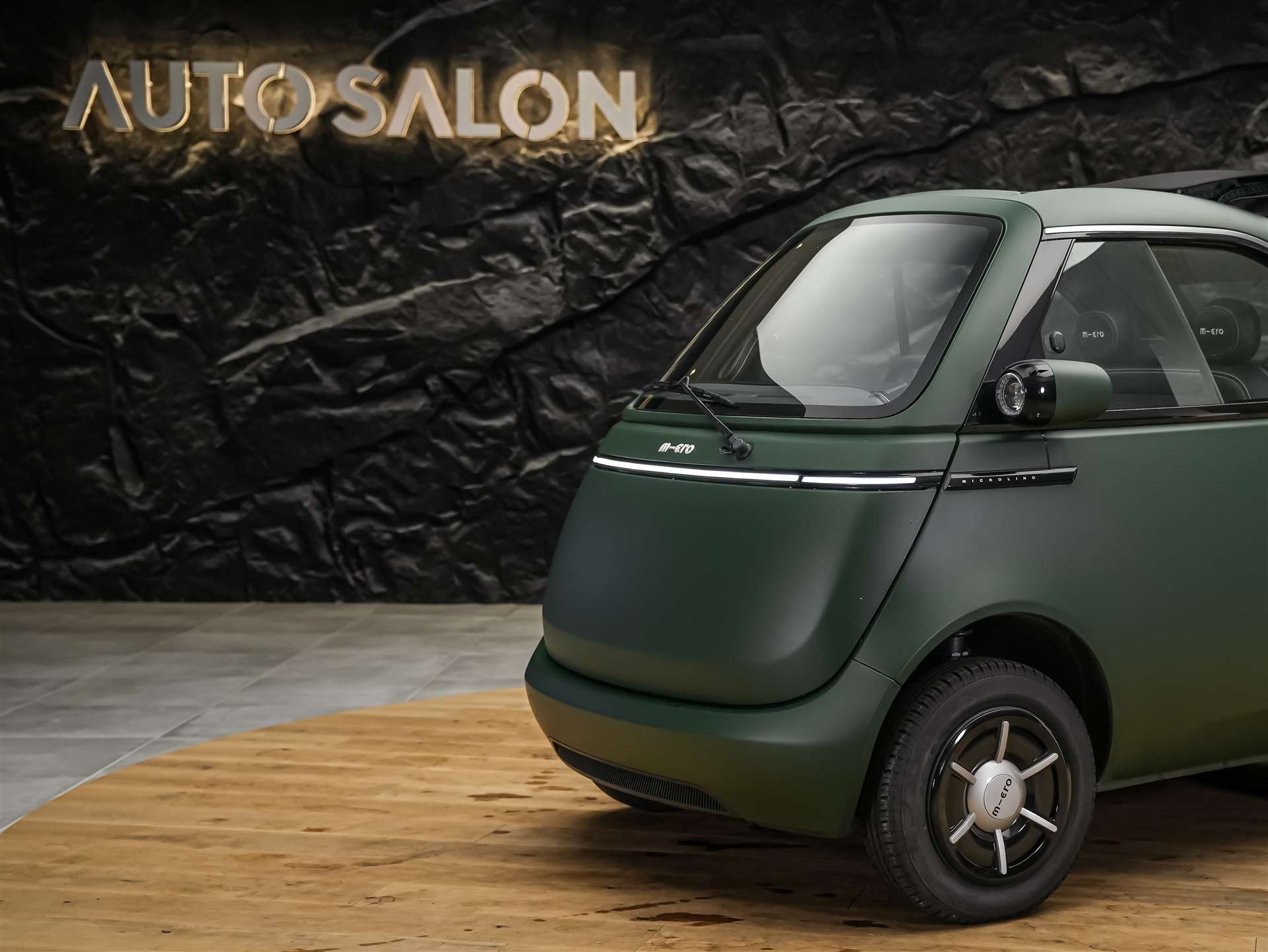 MICRO Microlino Competizione 10.5 kWh Medium Range *SOFORT Verfügbar*Werksgarantie*London Grün Matt*-image-11
