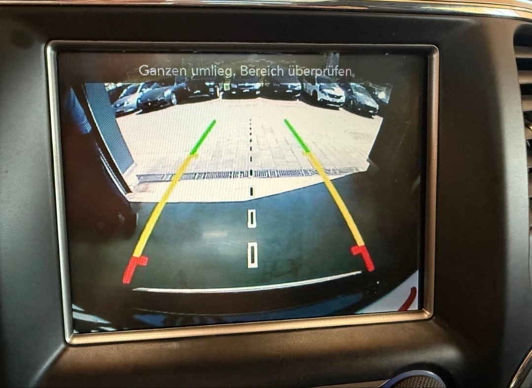 JEEP Grand Cherokee 3.0 CRD Summit Automatic-image-13