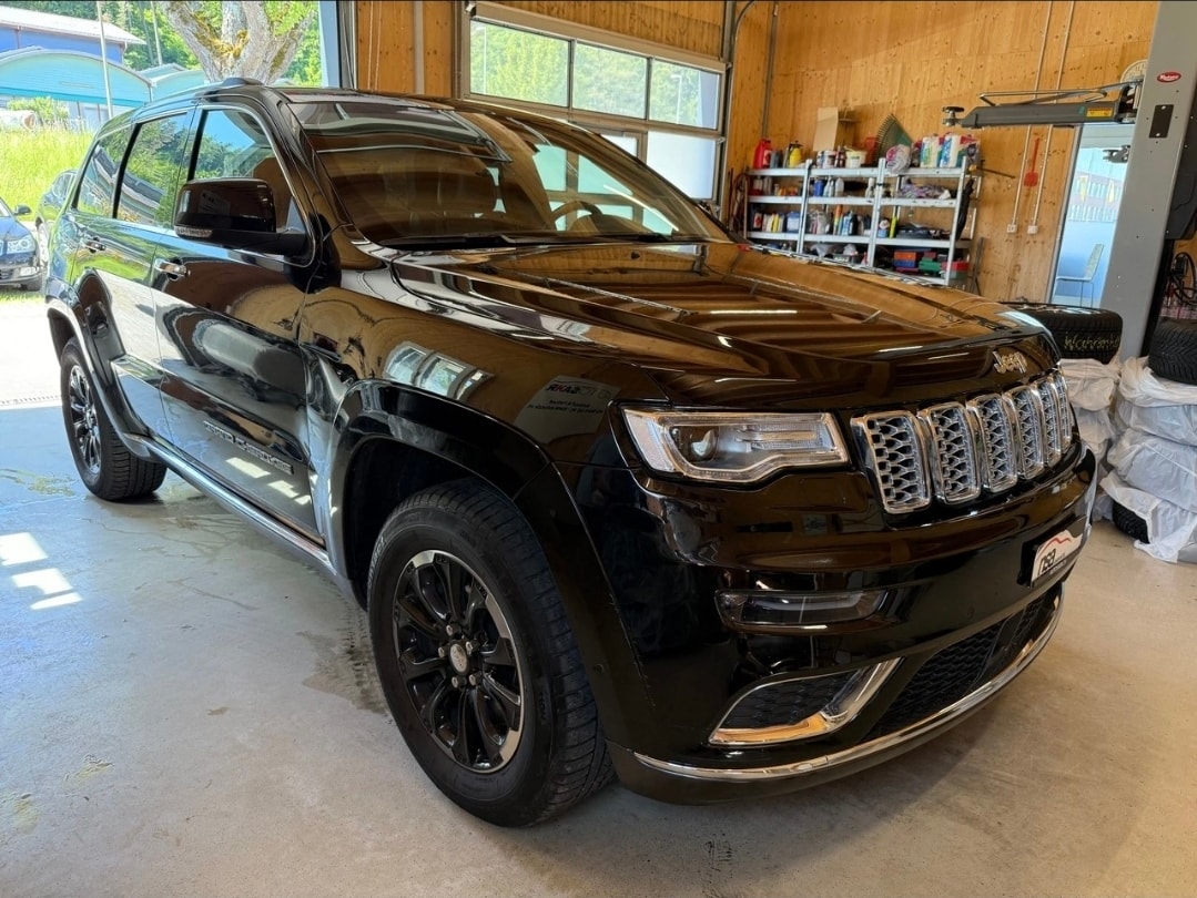 JEEP Grand Cherokee 3.0 CRD Summit Automatic-showroom-element-2
