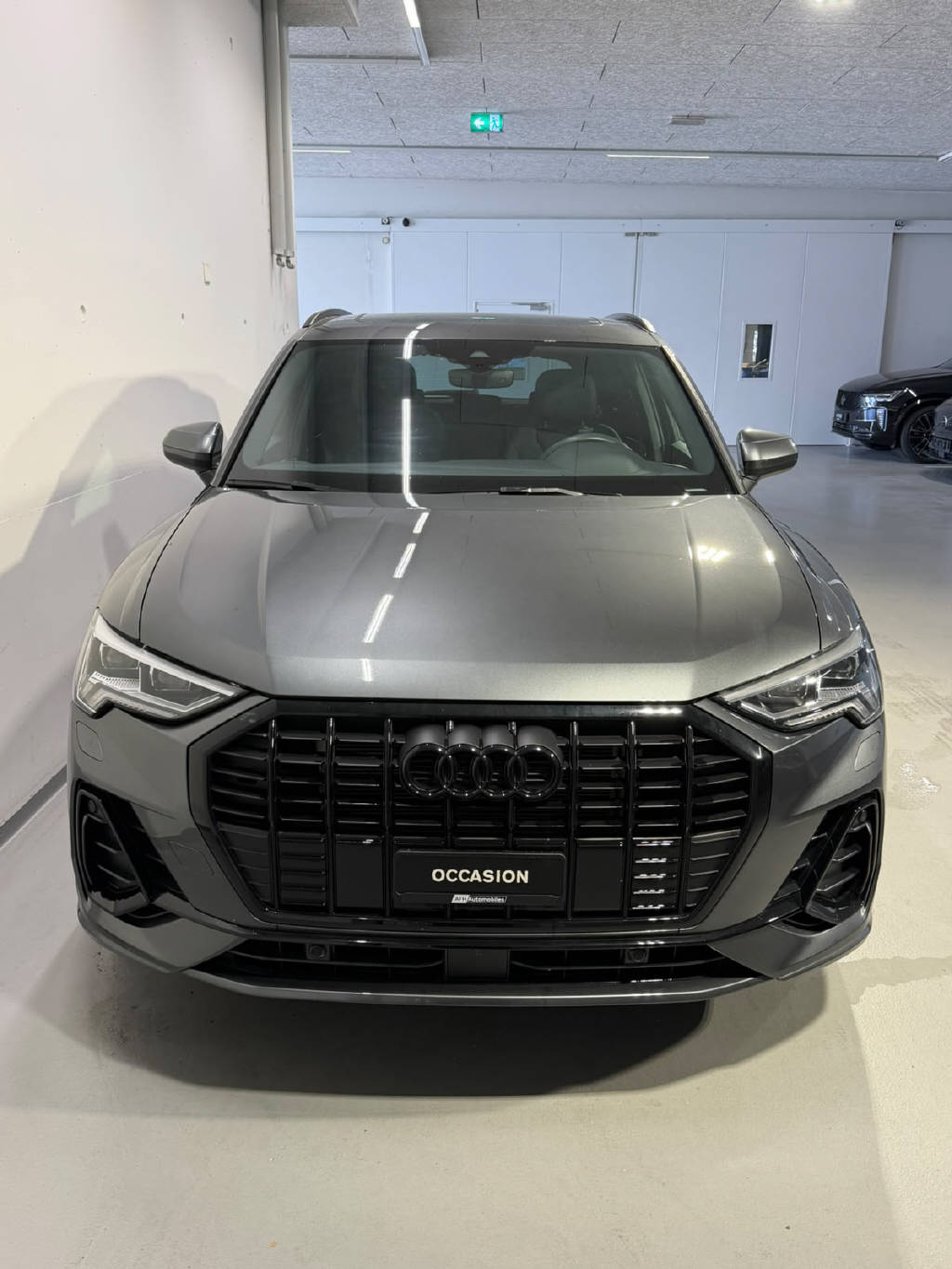 AUDI Q3 1.5 35 TFSI S line S-Tronic-showroom-element-1