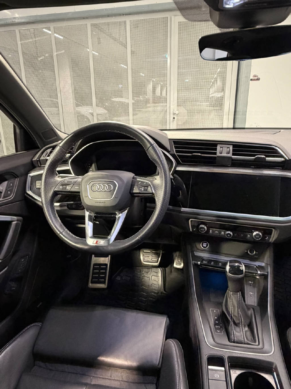 AUDI Q3 1.5 35 TFSI S line S-Tronic-image-6
