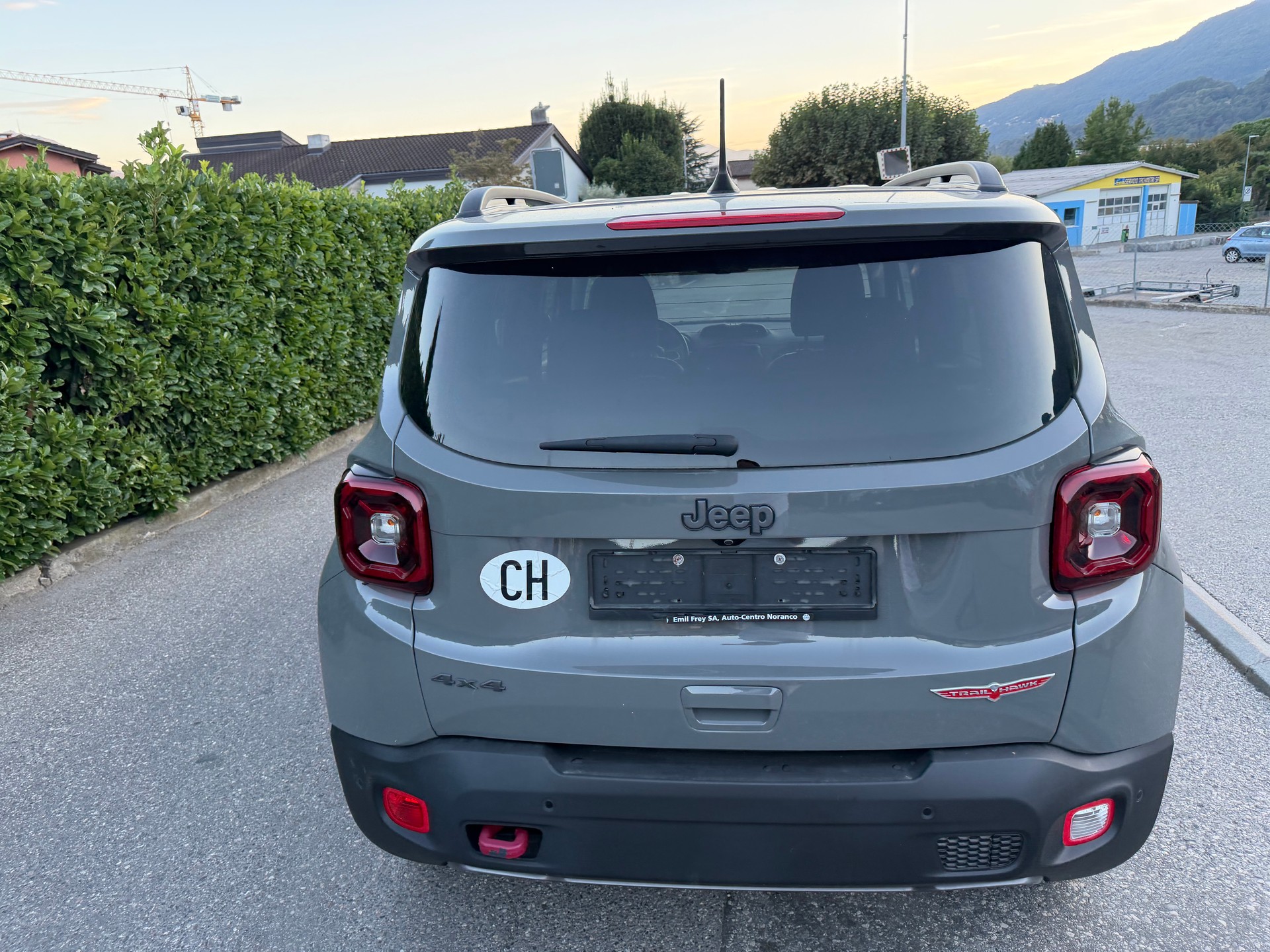 JEEP Renegade 2.0 MJ Trailhawk AWD + Low Range 9ATX-image-4