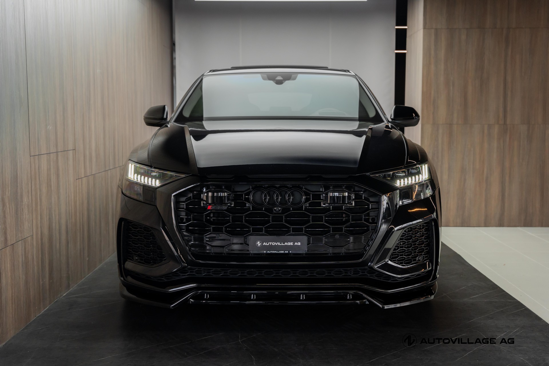 AUDI RSQ8 quattro tiptronic-image-29
