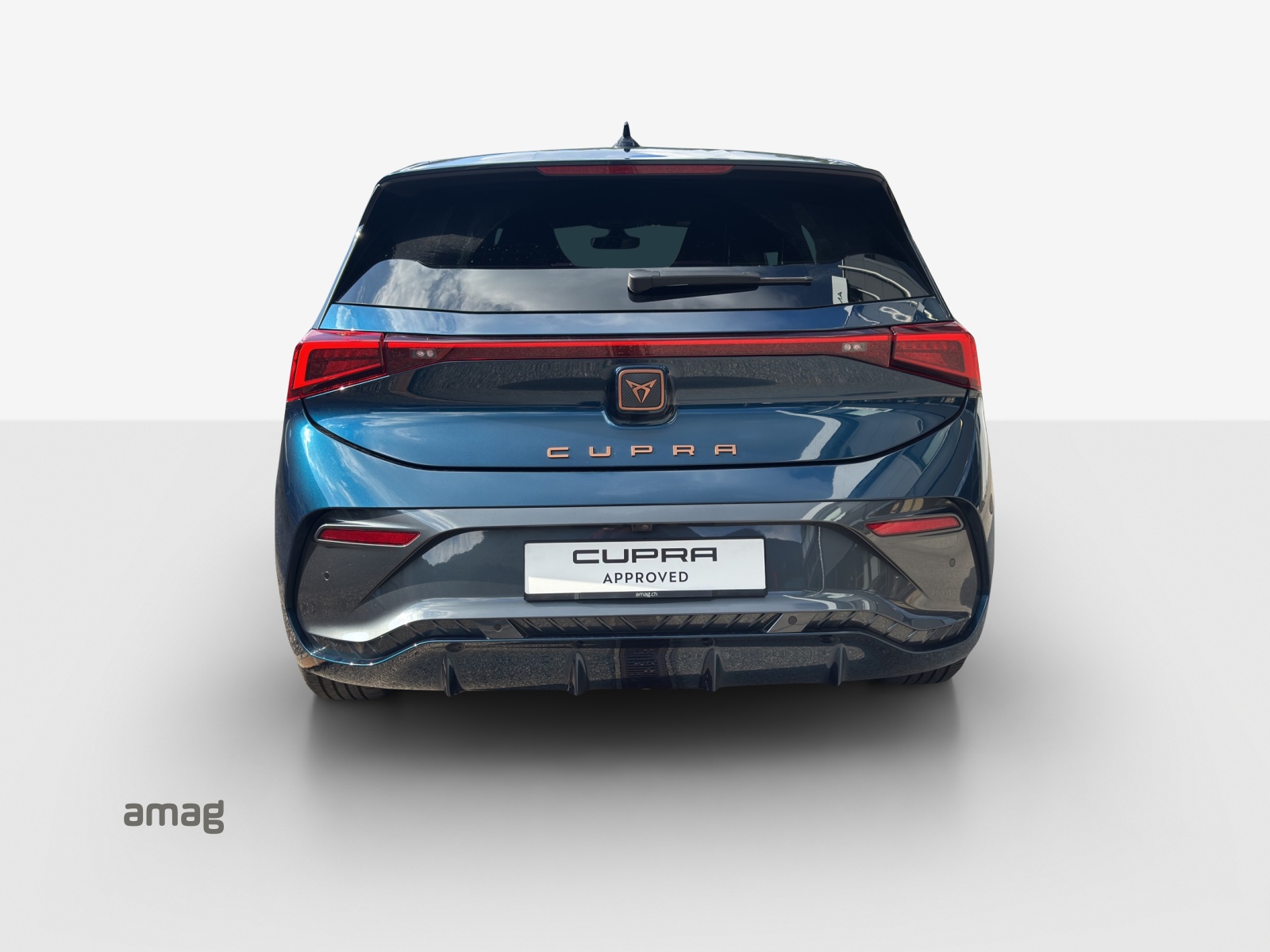 CUPRA Born 77 kWh e-Boost-showroom-element-3