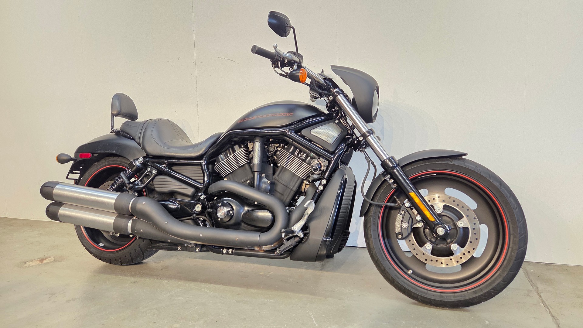 HARLEY-DAVIDSON VRSCDX Night Rod Special-image-2