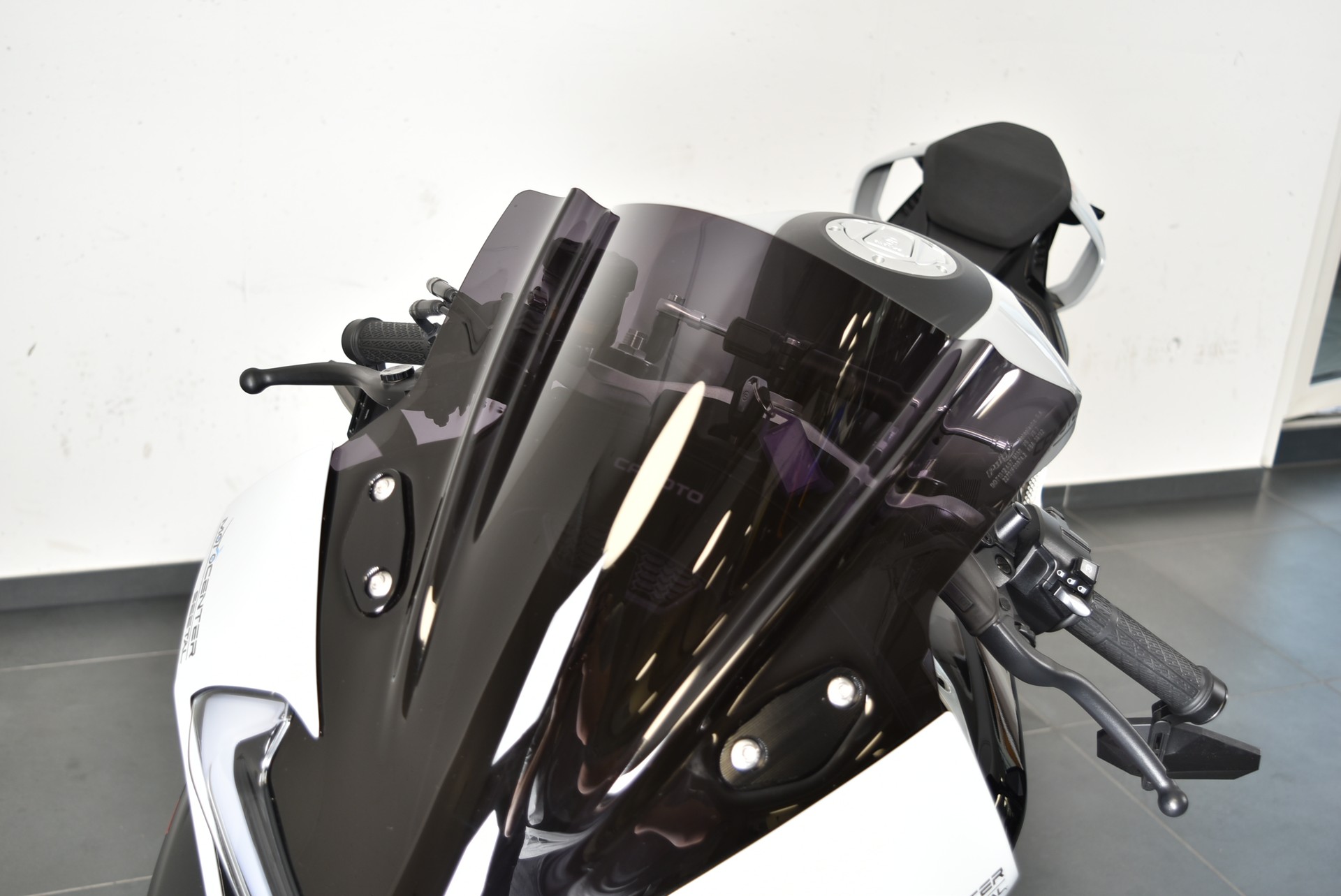 CF MOTO 675 SR-R-image-5