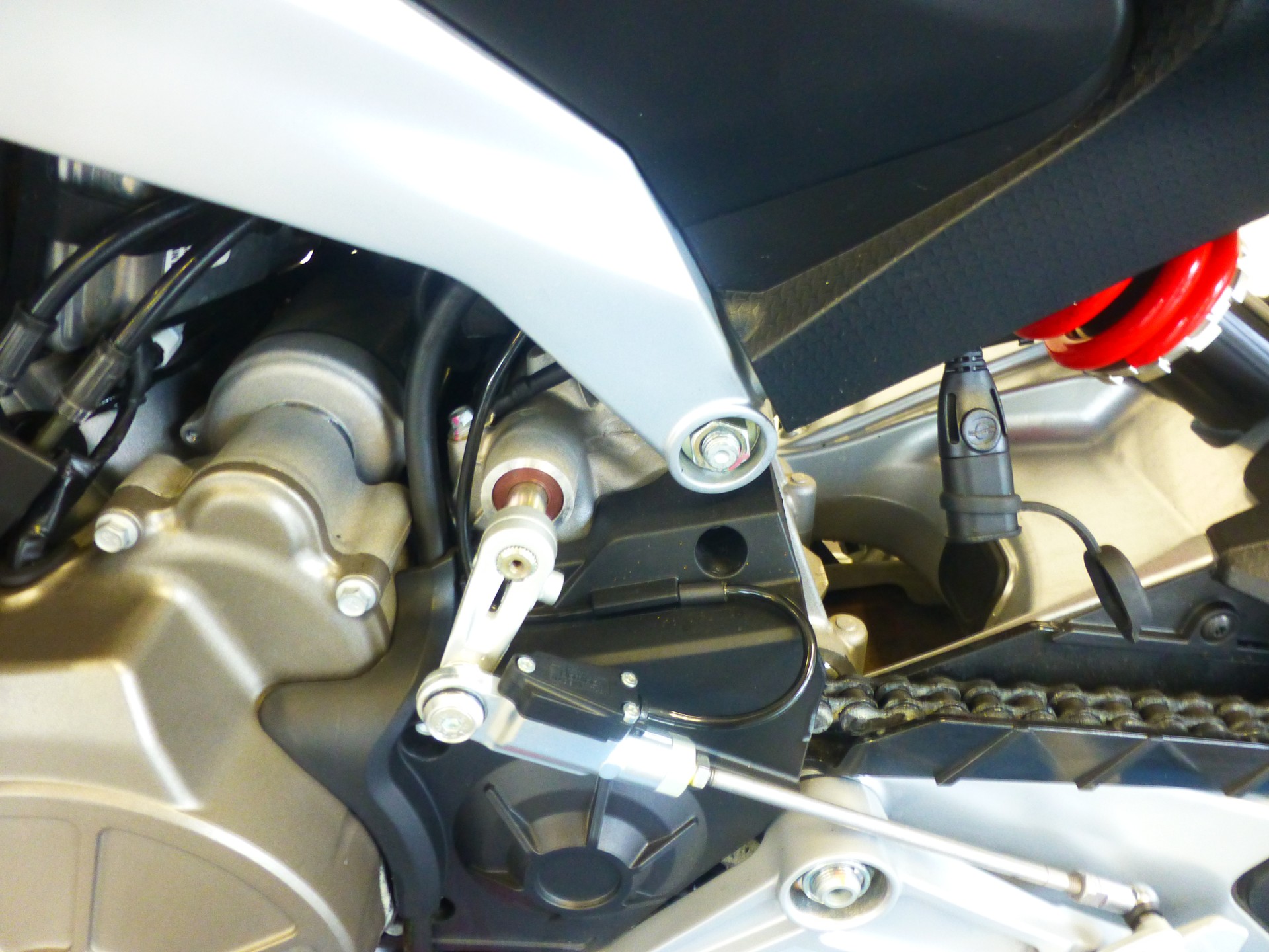 APRILIA RS 660 Limited Edition-image-10