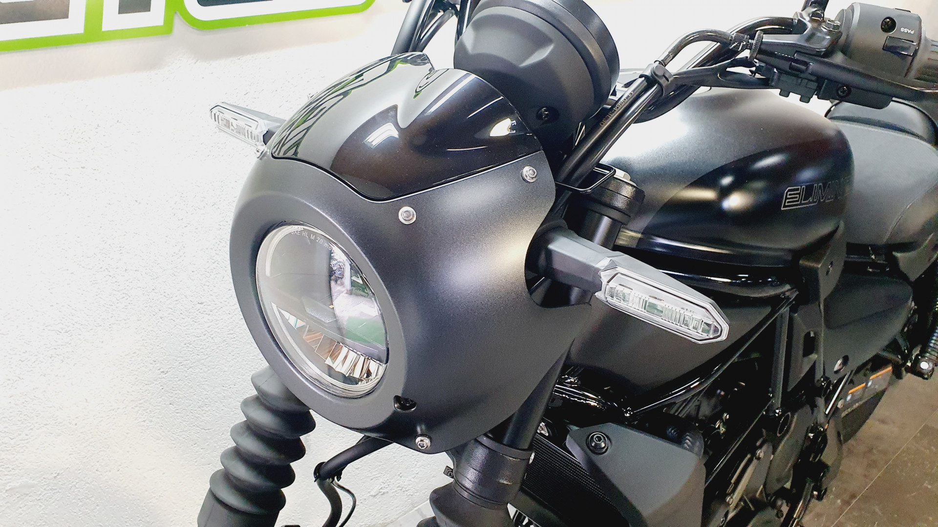 KAWASAKI Eliminator 500 SE-image-2