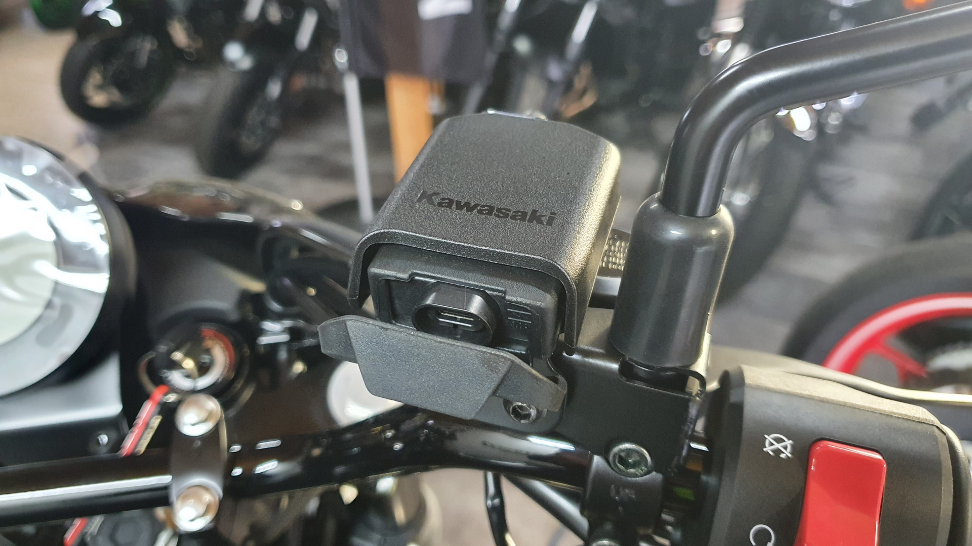 KAWASAKI Eliminator 500 SE-image-4