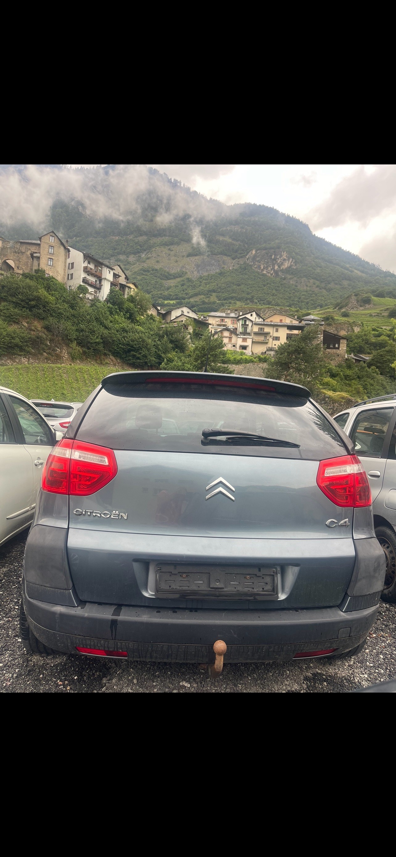 CITROEN C4 Picasso 1.6i 16V Essentiel-image-5
