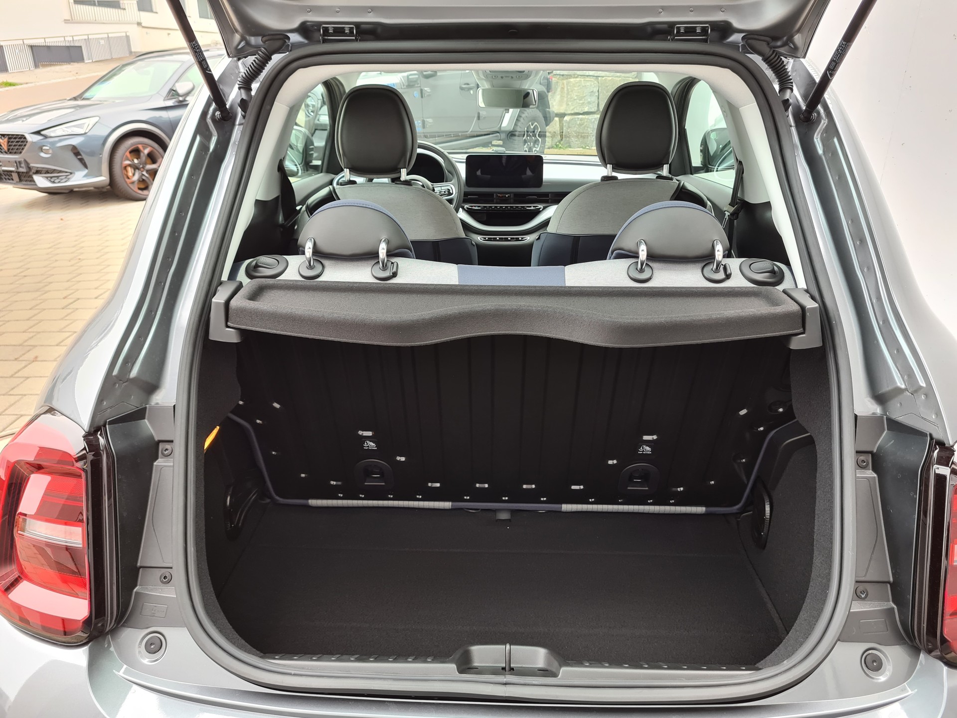 FIAT 500 electric 87 kW Icon-image-15