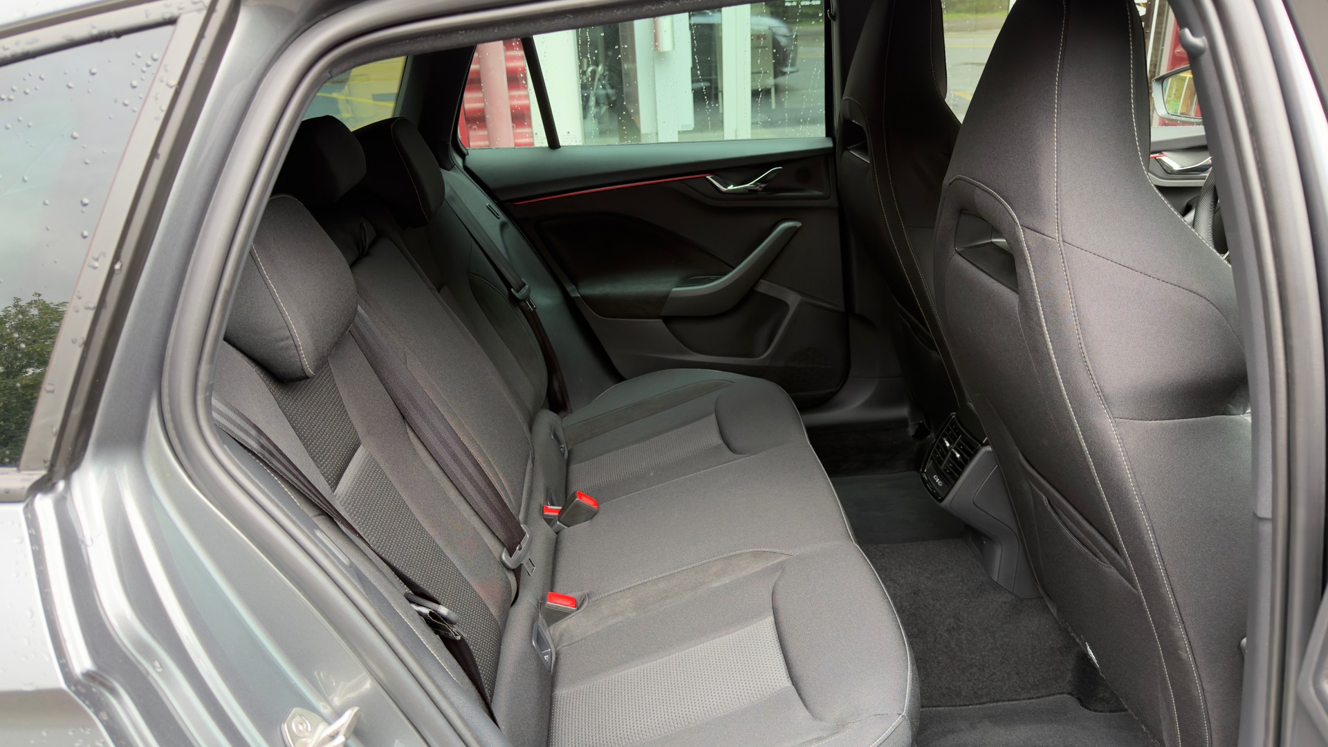 SKODA Scala 1.0 TSI 115 Dynamic DSG-image-6
