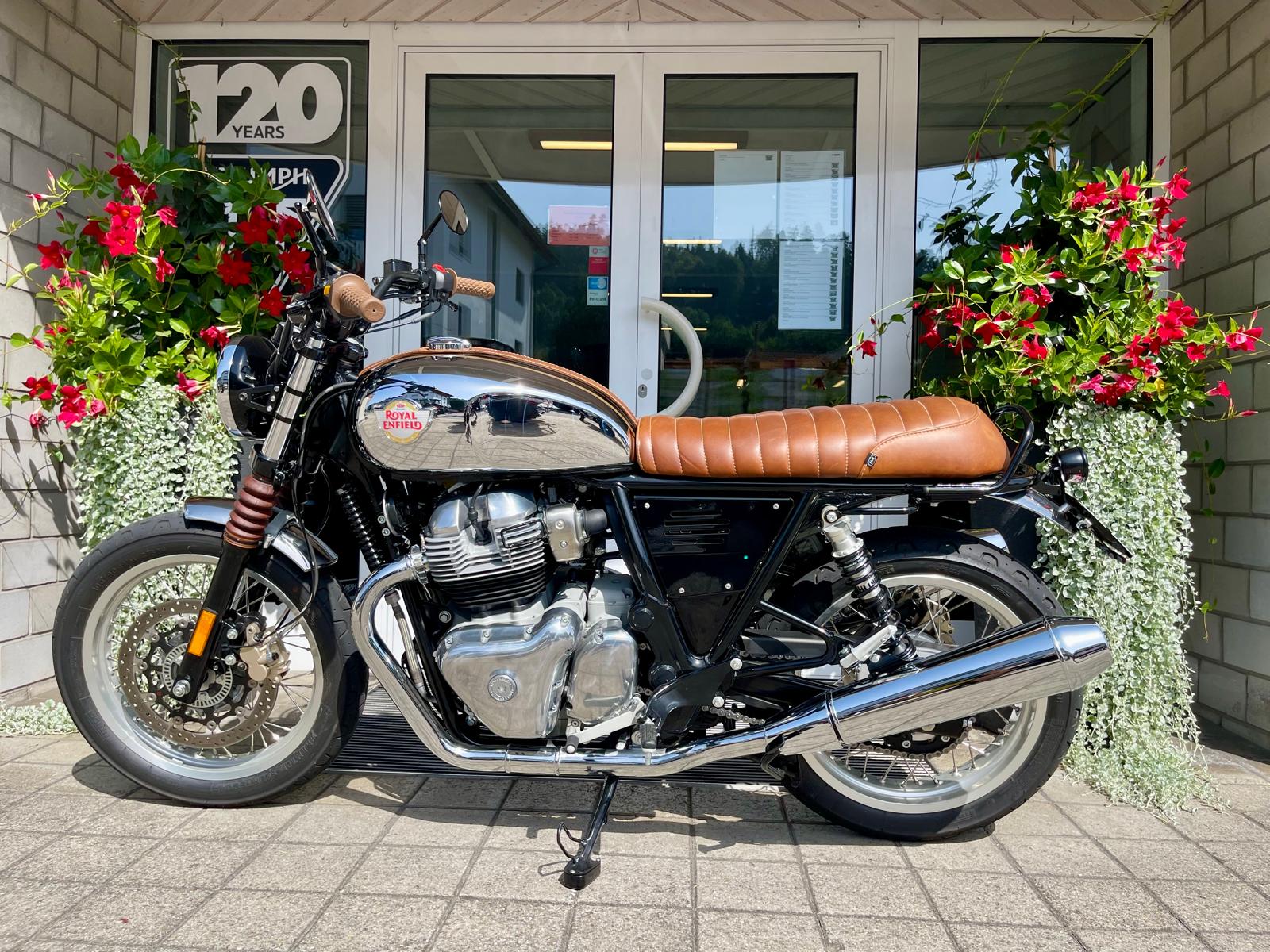 ROYAL ENFIELD Interceptor 650 Chrome Edition-image-3