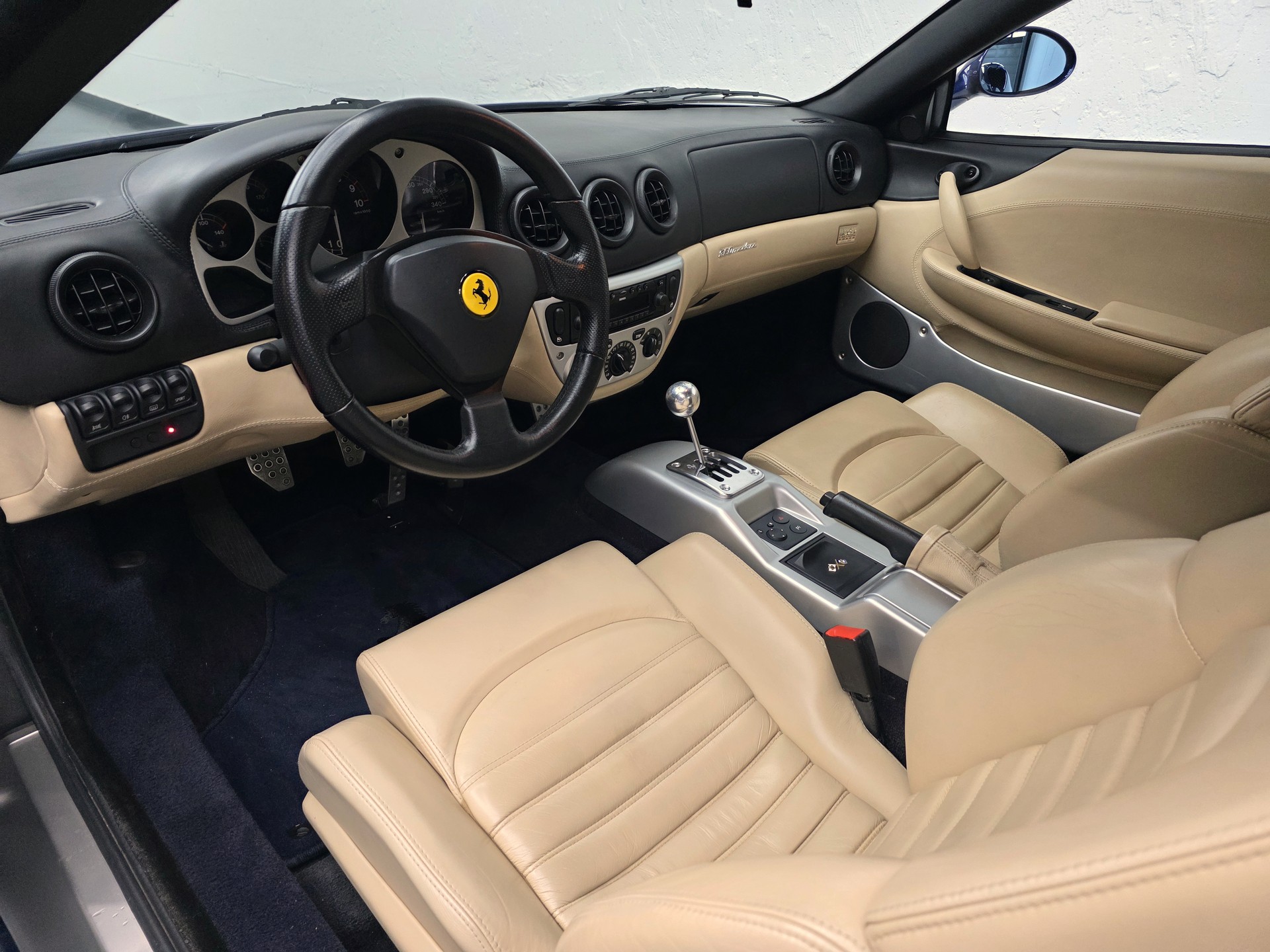 FERRARI F360 Modena-image-12