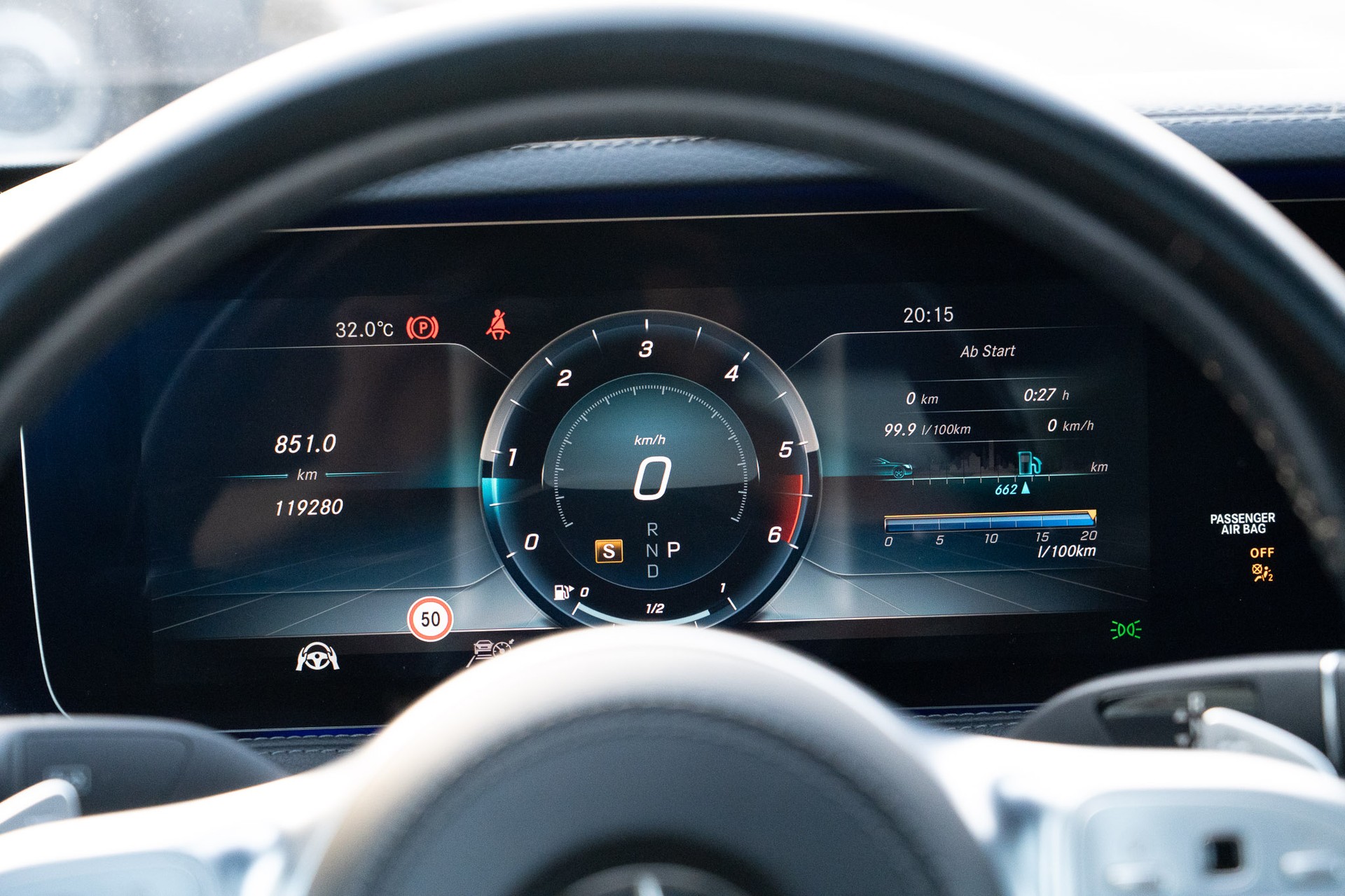 MERCEDES-BENZ S 350 d L 9G-Tronic-image-14