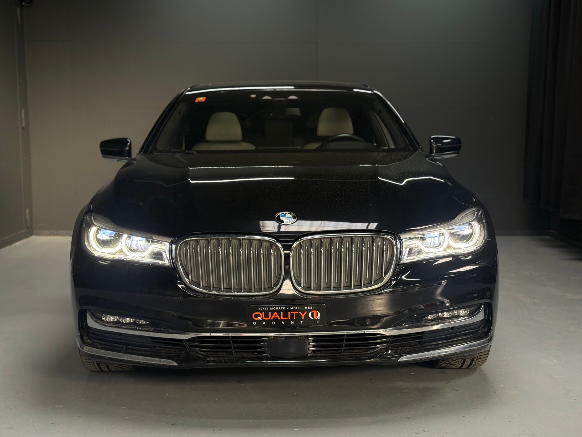 BMW 730d xDrive Steptronic-image-1