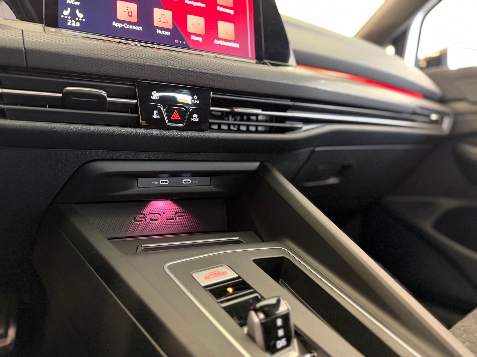 VW Golf 2.0 TSI GTI Clubsport DSG-image-15
