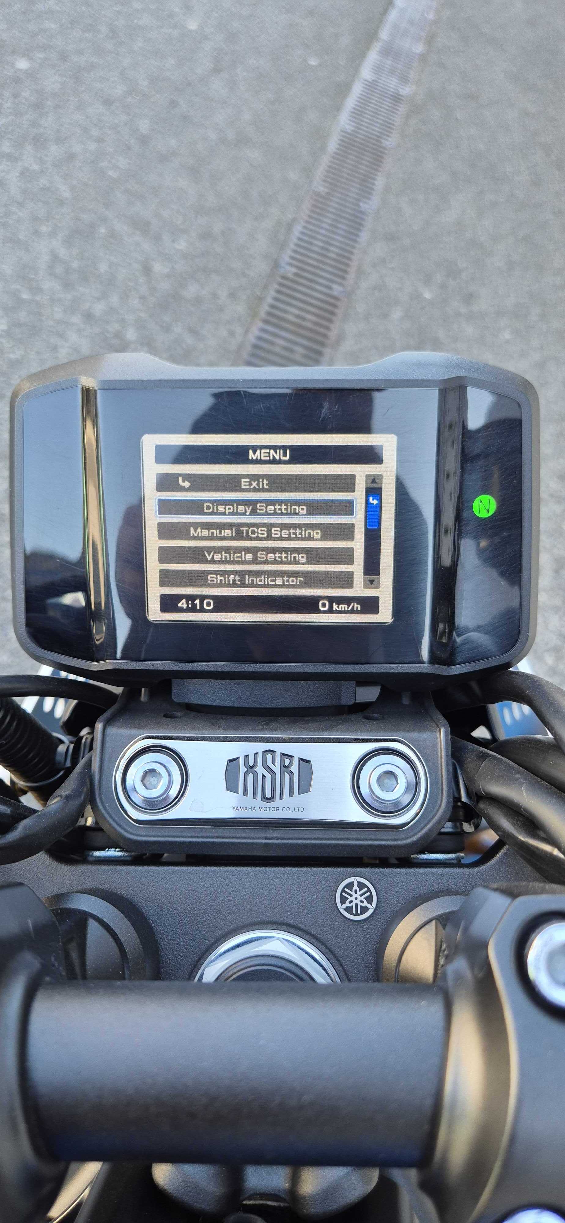 YAMAHA XSR 900-image-8