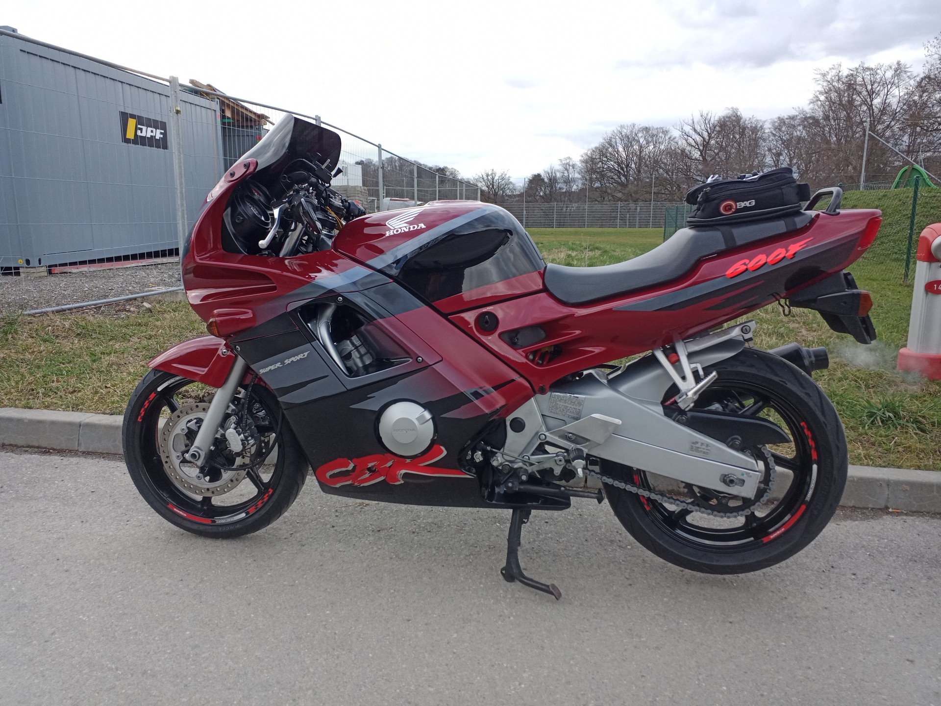 HONDA CBR 600 F P/R-image-6