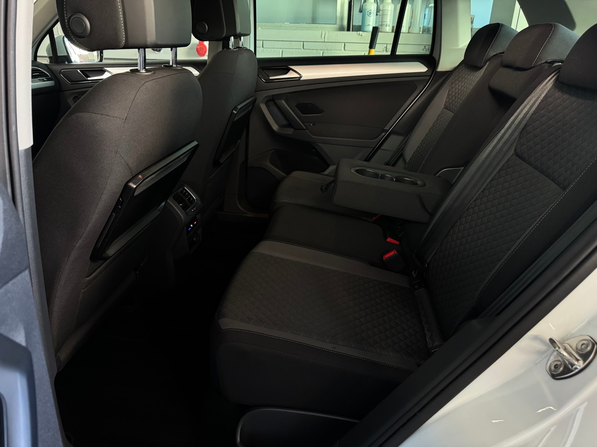 VW Tiguan 1.4TSI Comfortline 4Motion DSG-image-6